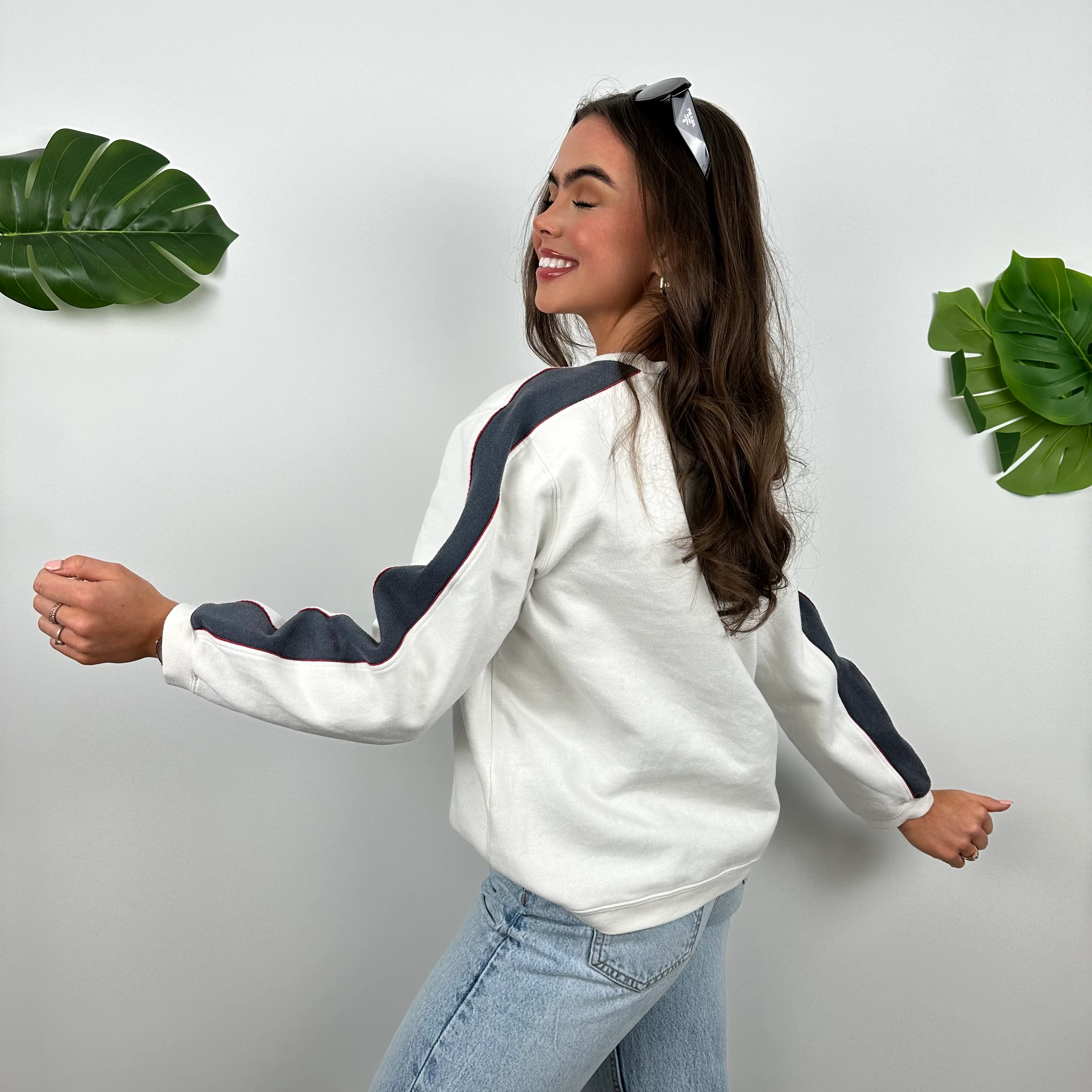 Reebok White Spell Out Sweatshirt (M) - Image 6