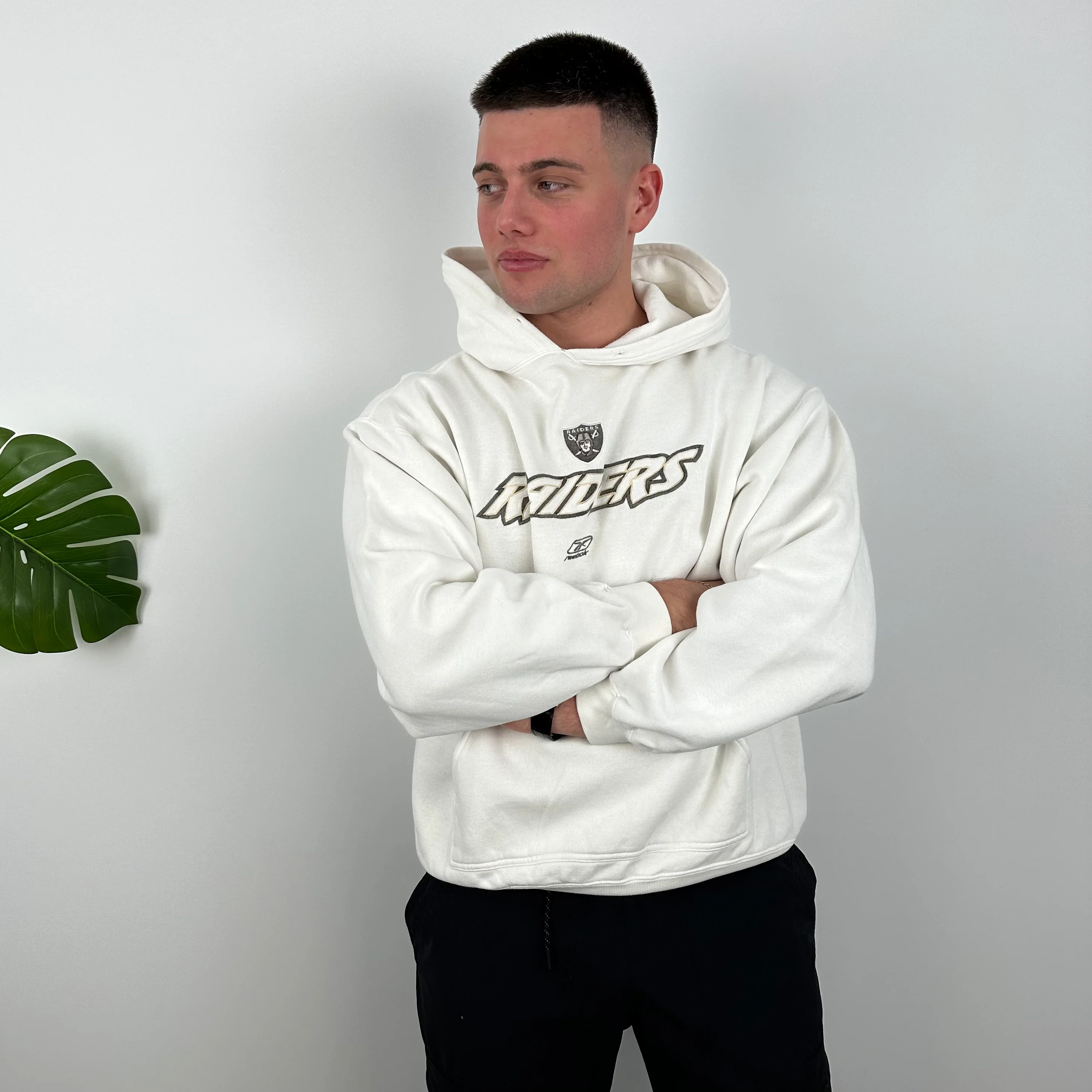 Reebok x Raiders NFL White Embroidered Spell Out Hoodie (M) - Image 6