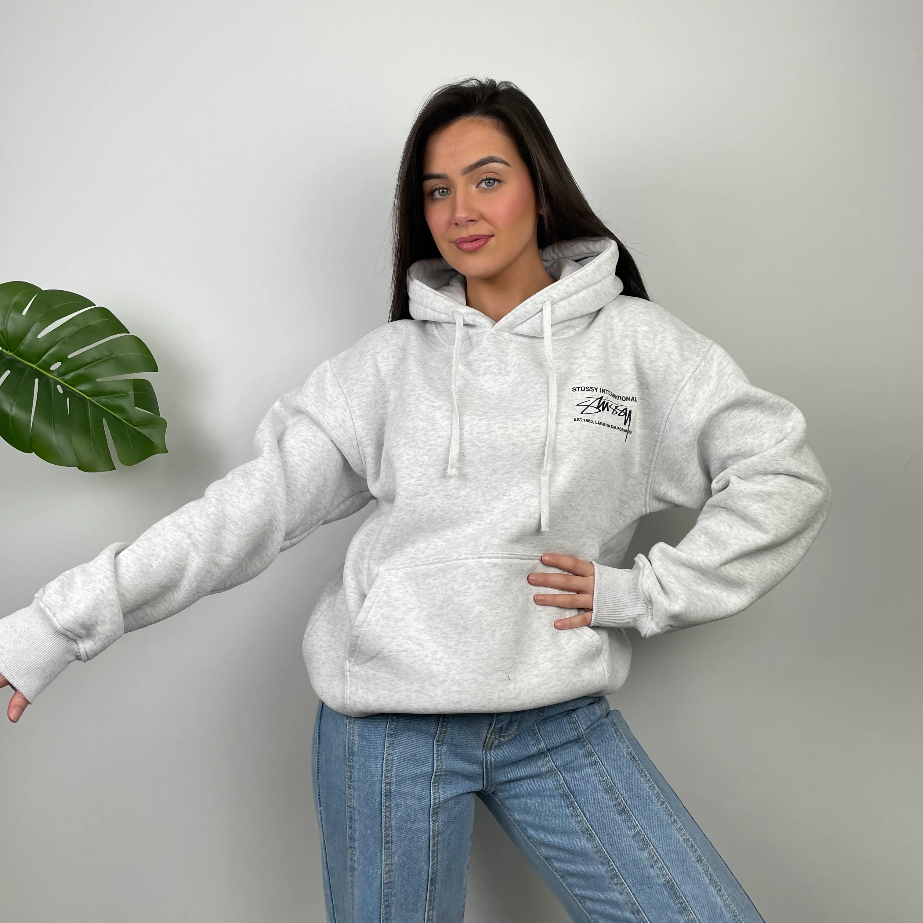 Stussy Grey Spell Out Hoodie (M) - Image 3