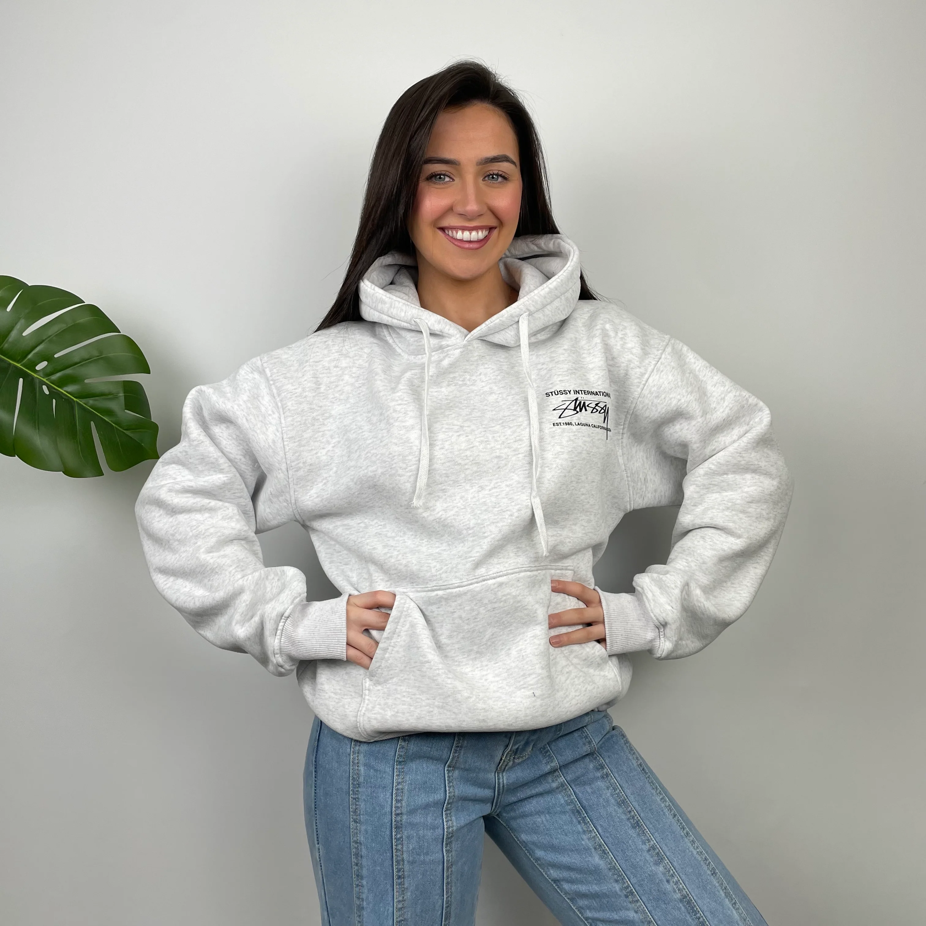Stussy Grey Spell Out Hoodie (M) - Image 4