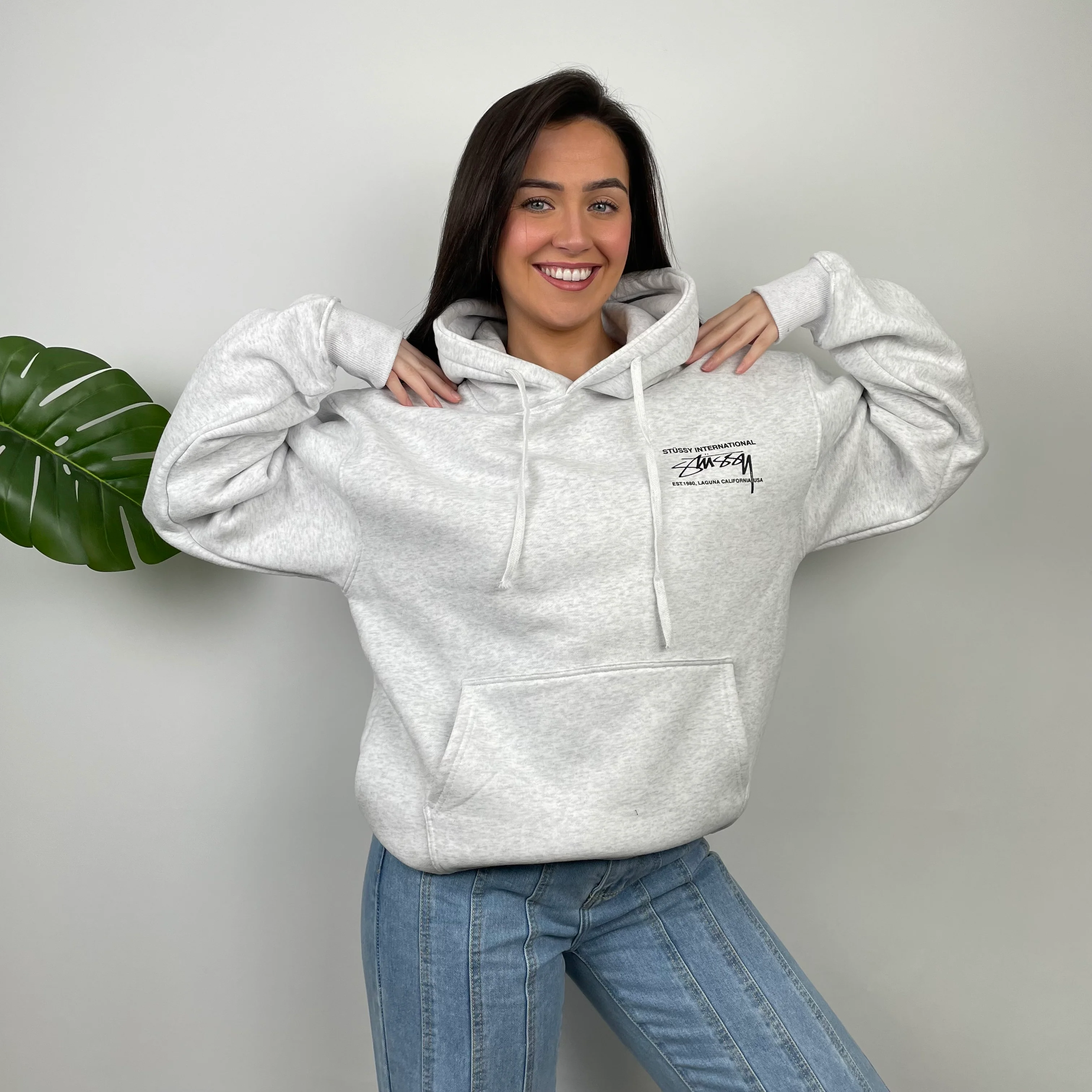 Stussy Grey Spell Out Hoodie (M) - Image 5