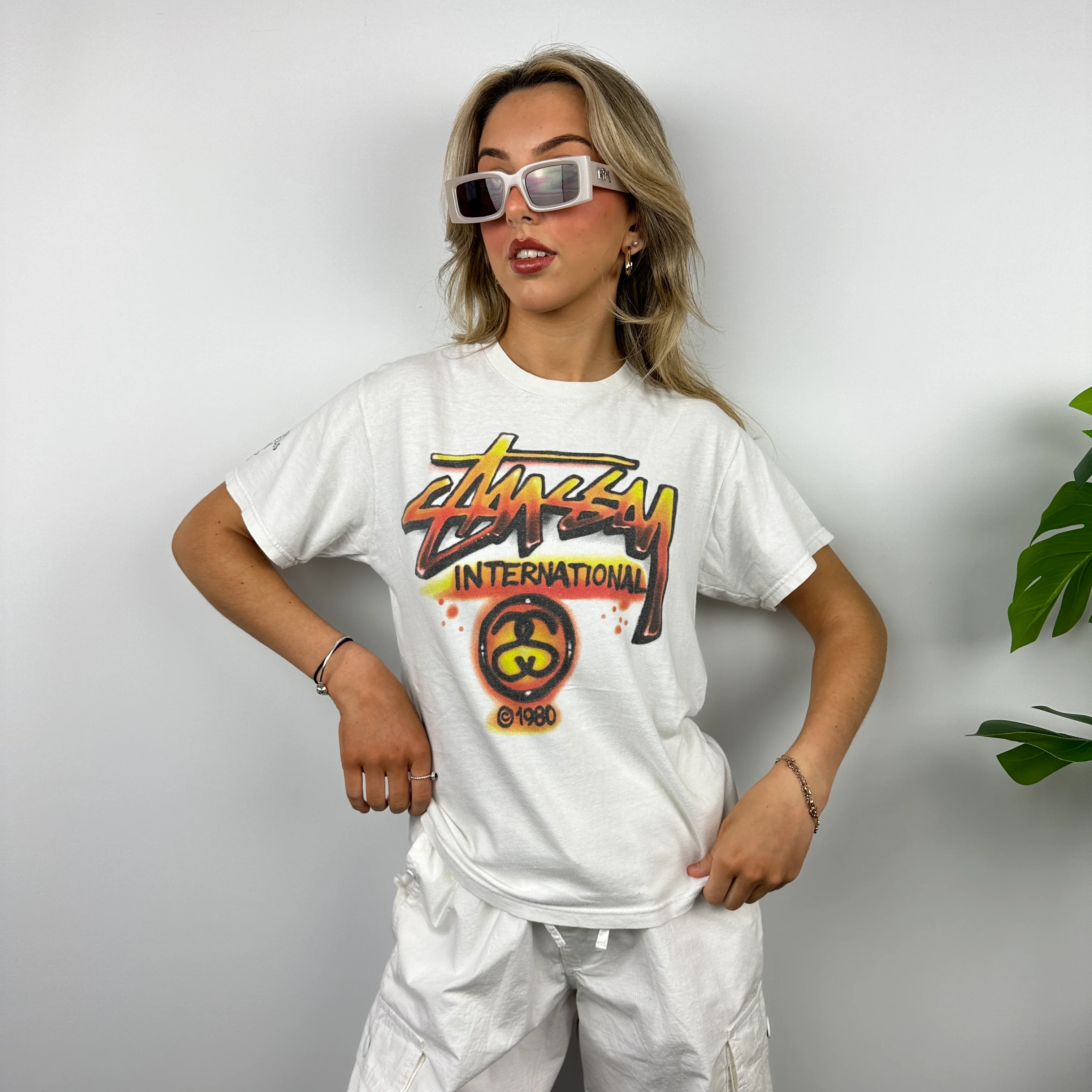 Stussy International RARE White Spell Out T Shirt (S) - Image 5