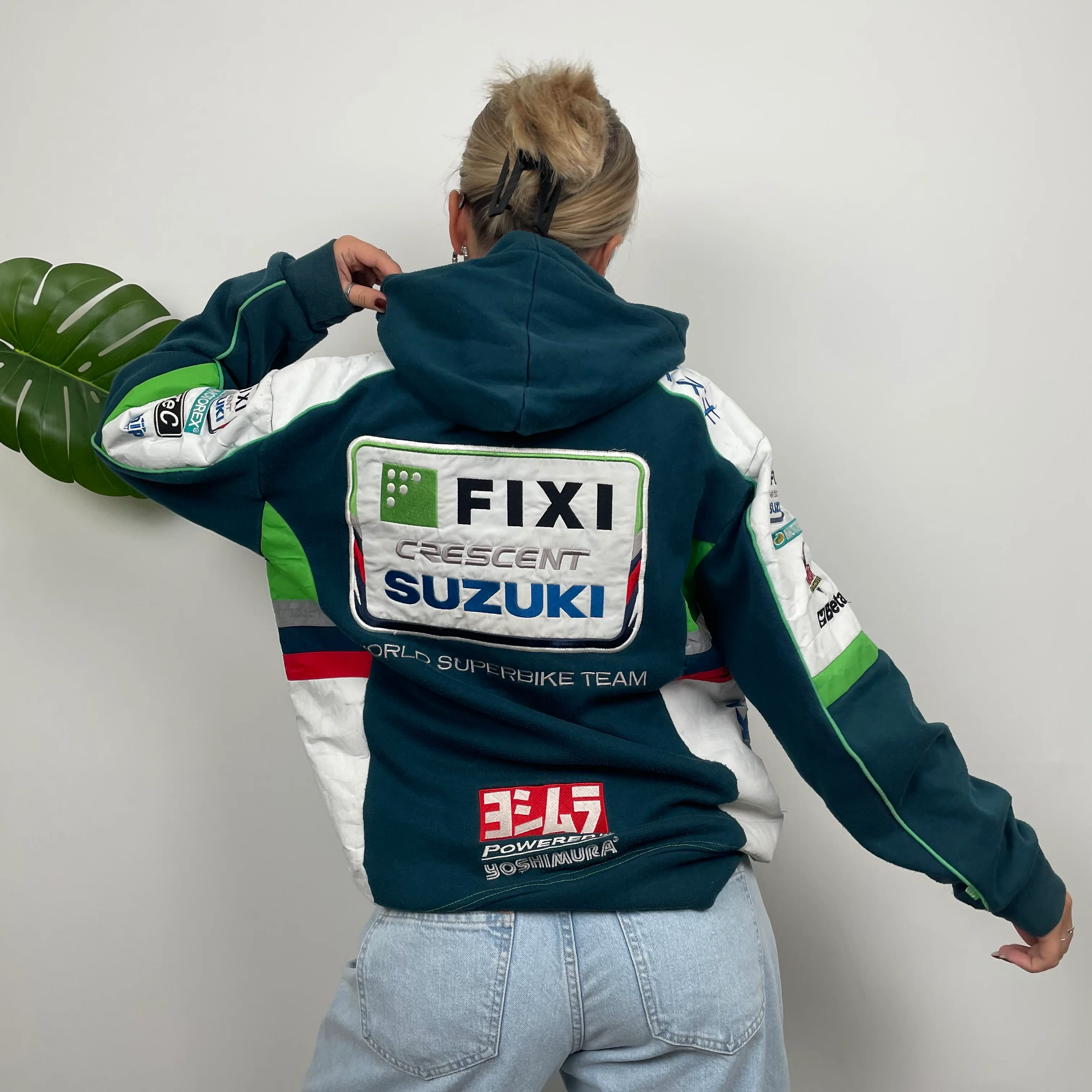 Suzuki Racing RARE Turquoise Embroidered Spell Out Zip Up Hoodie Jacket (M) - Image 5