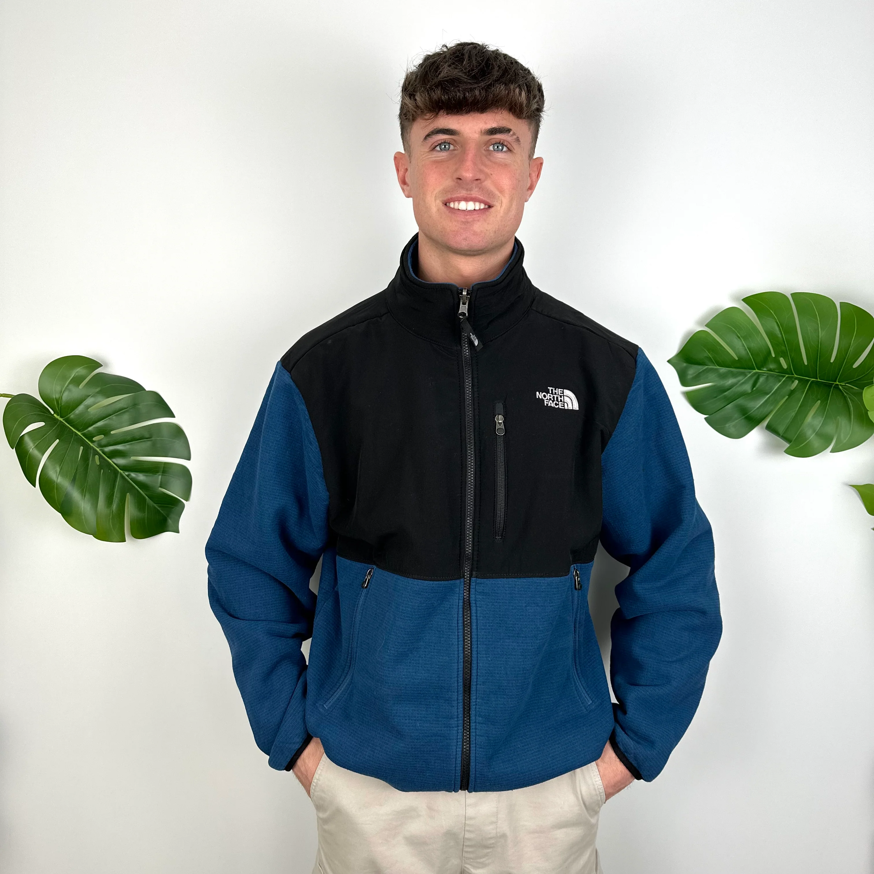 The North Face Black & Blue Denali Fleece Zip Up Jacket (L) - Image 6