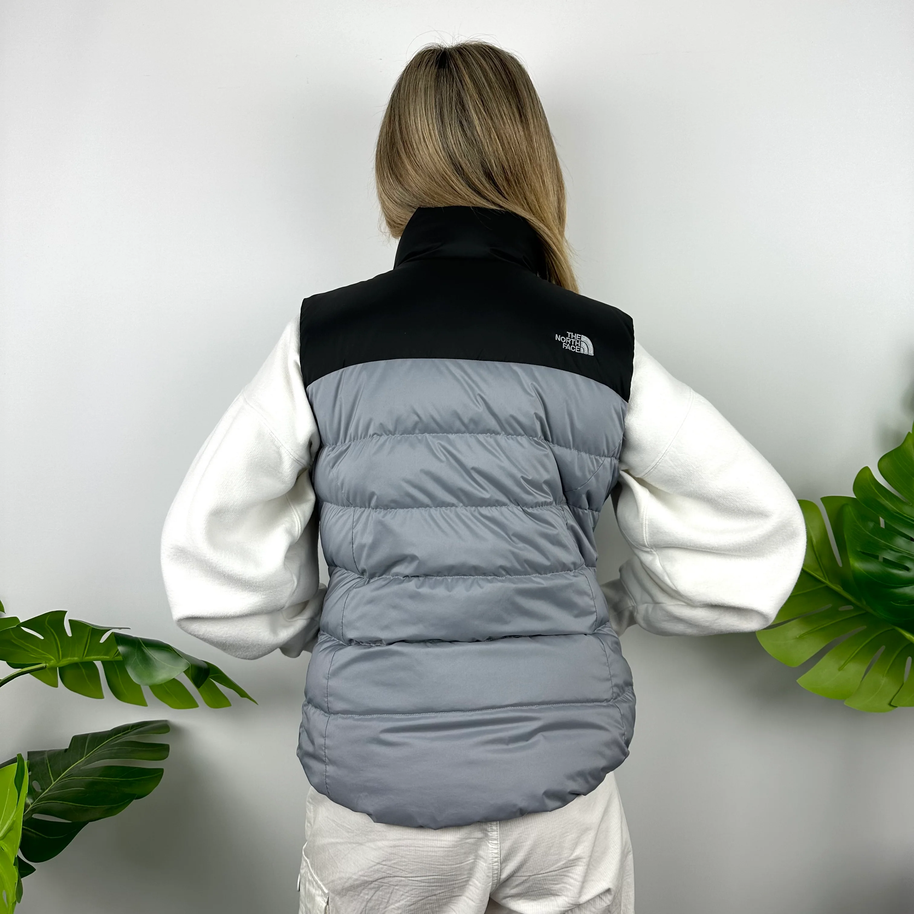 The North Face Grey Nuptse 700 Puffer Gilet (M) - Image 5