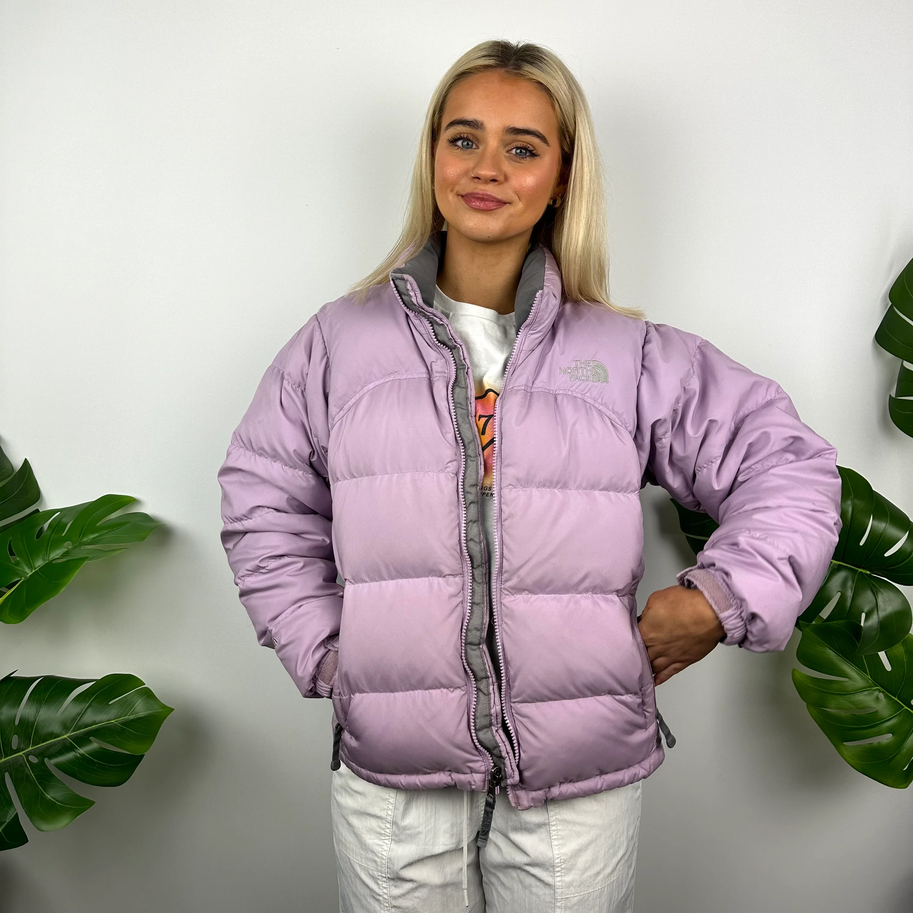 The North Face Parma Violet Embroidered Spell Out Puffer Jacket (S) - Image 3