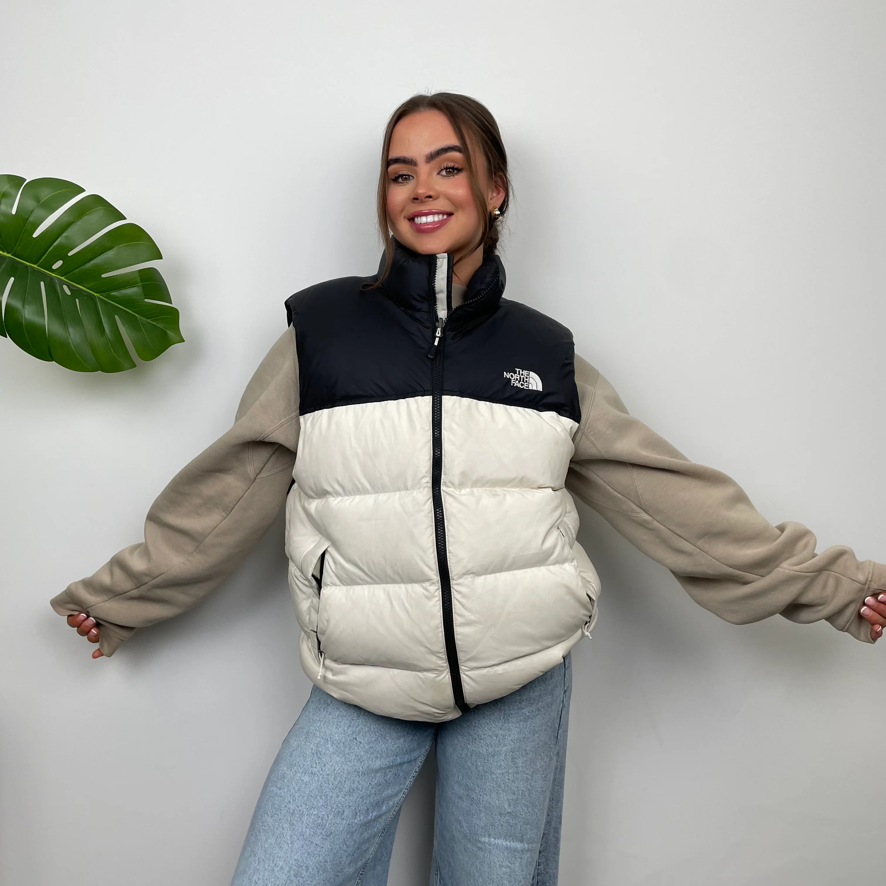 The North Face RARE White Nuptse 700 Puffer Gilet (L) - Image 8