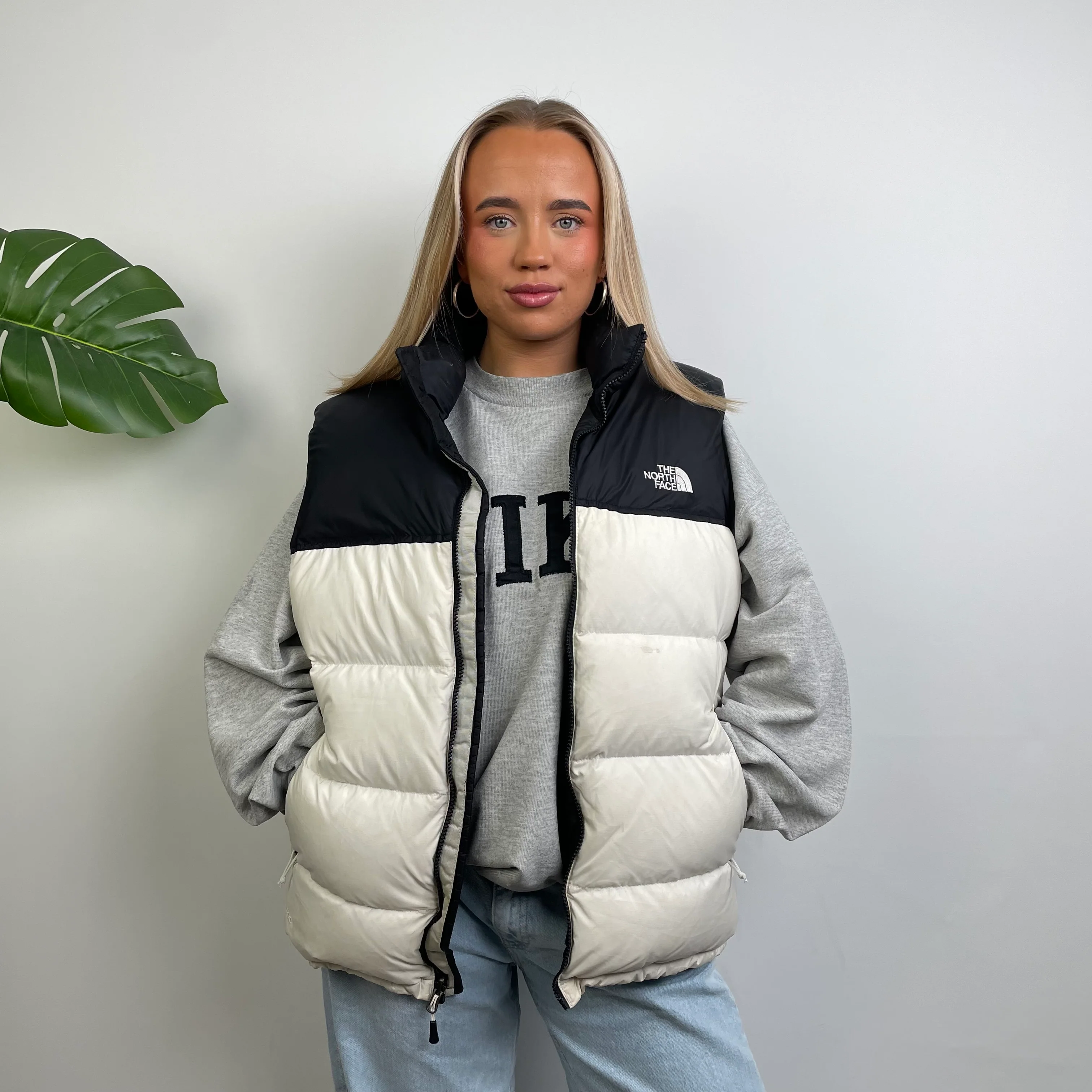 The North Face RARE White Nuptse 700 Puffer Gilet (L)