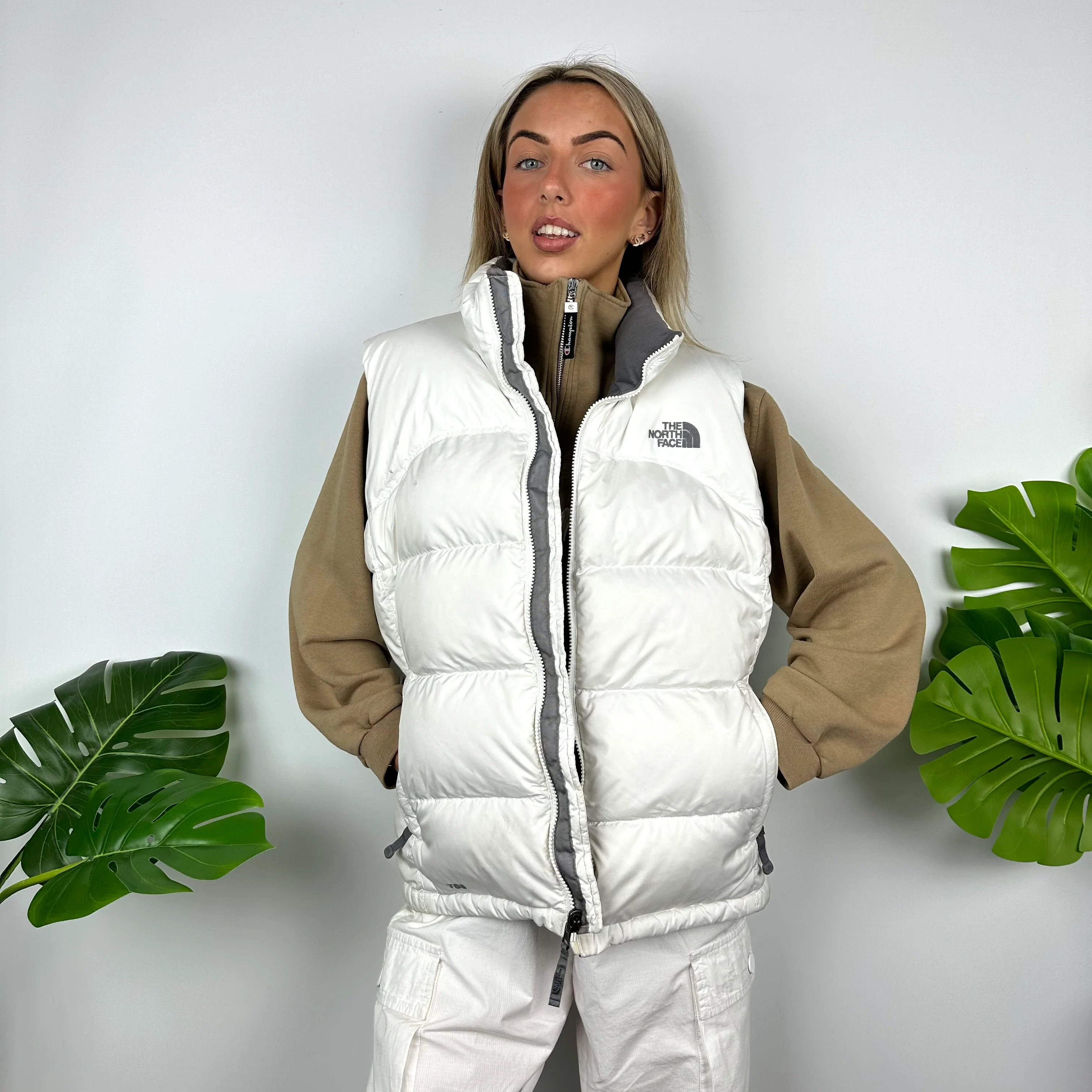 The North Face White Nuptse 700 Puffer Gilet (L) - Image 6