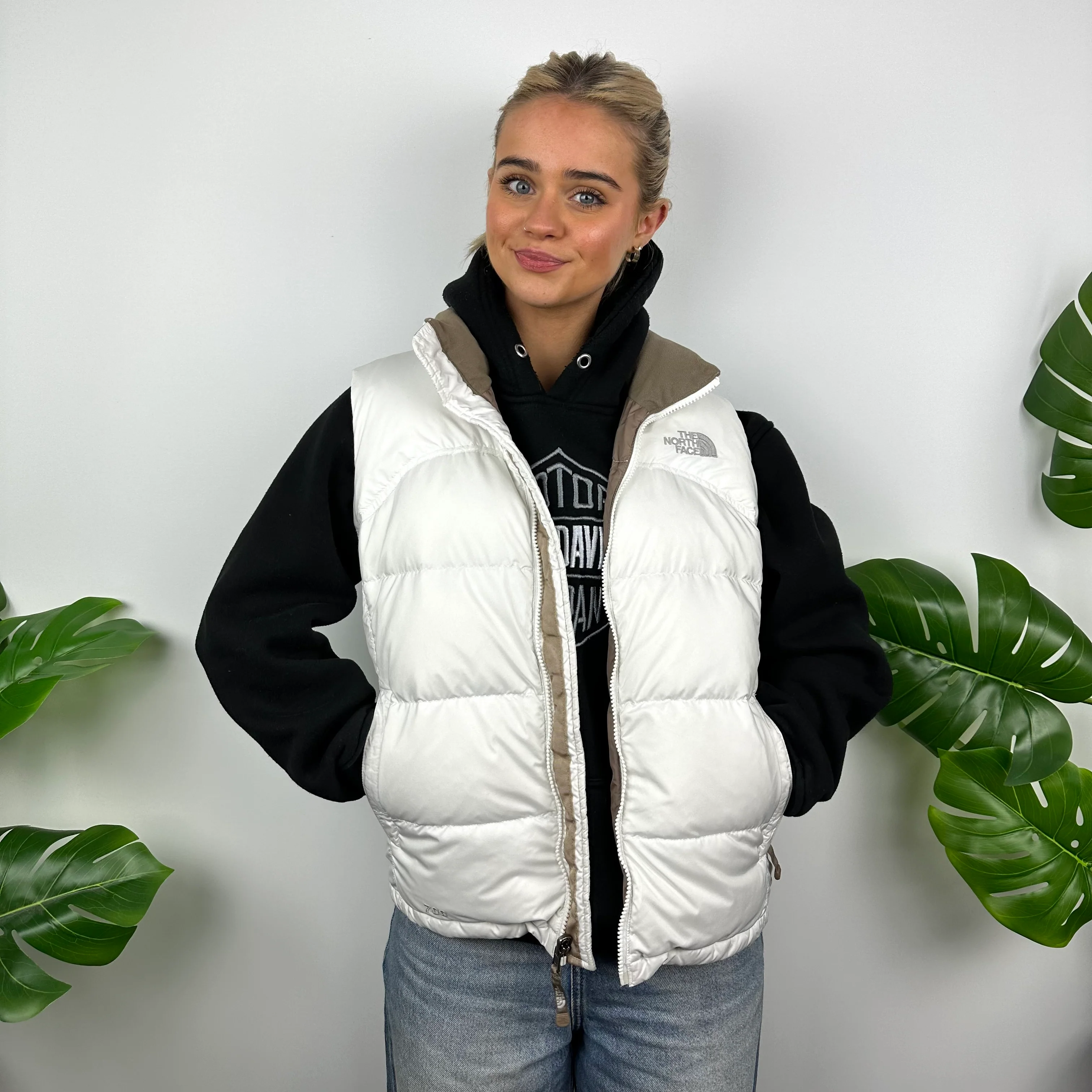 The North Face White Nuptse 700 Puffer Gilet (S) - Image 6