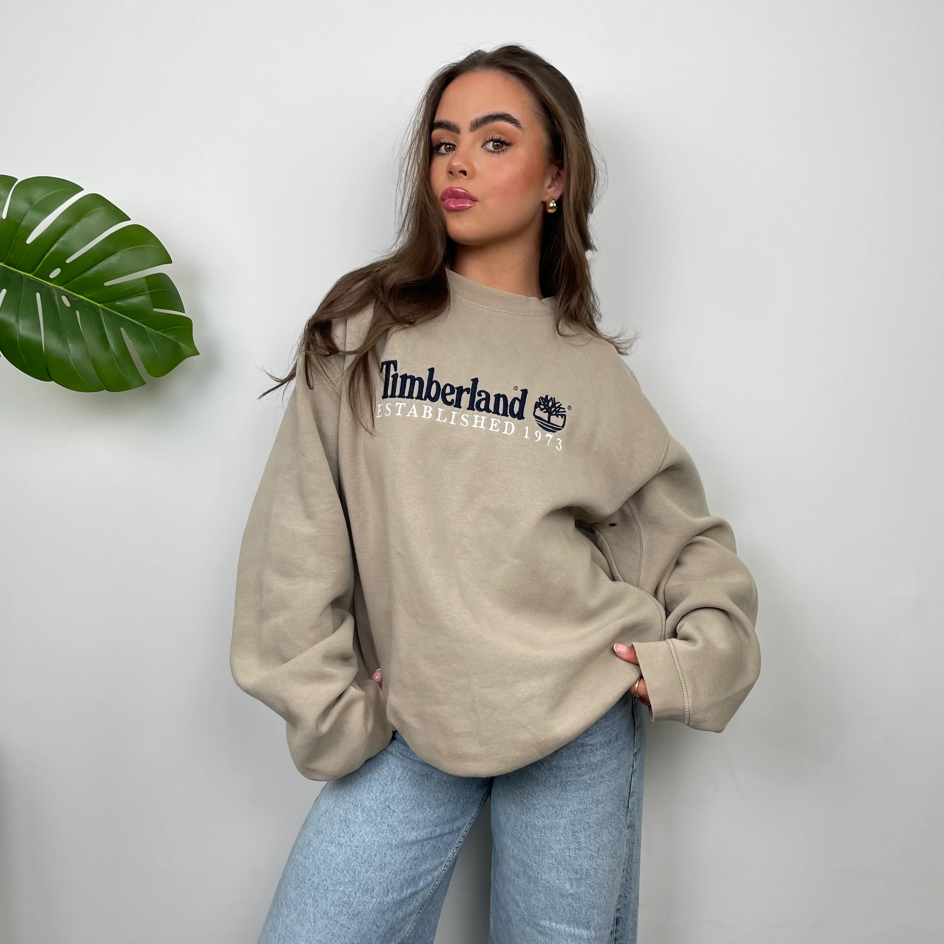 Timberland Beige Embroidered Spell Out Sweatshirt (L) - Image 4