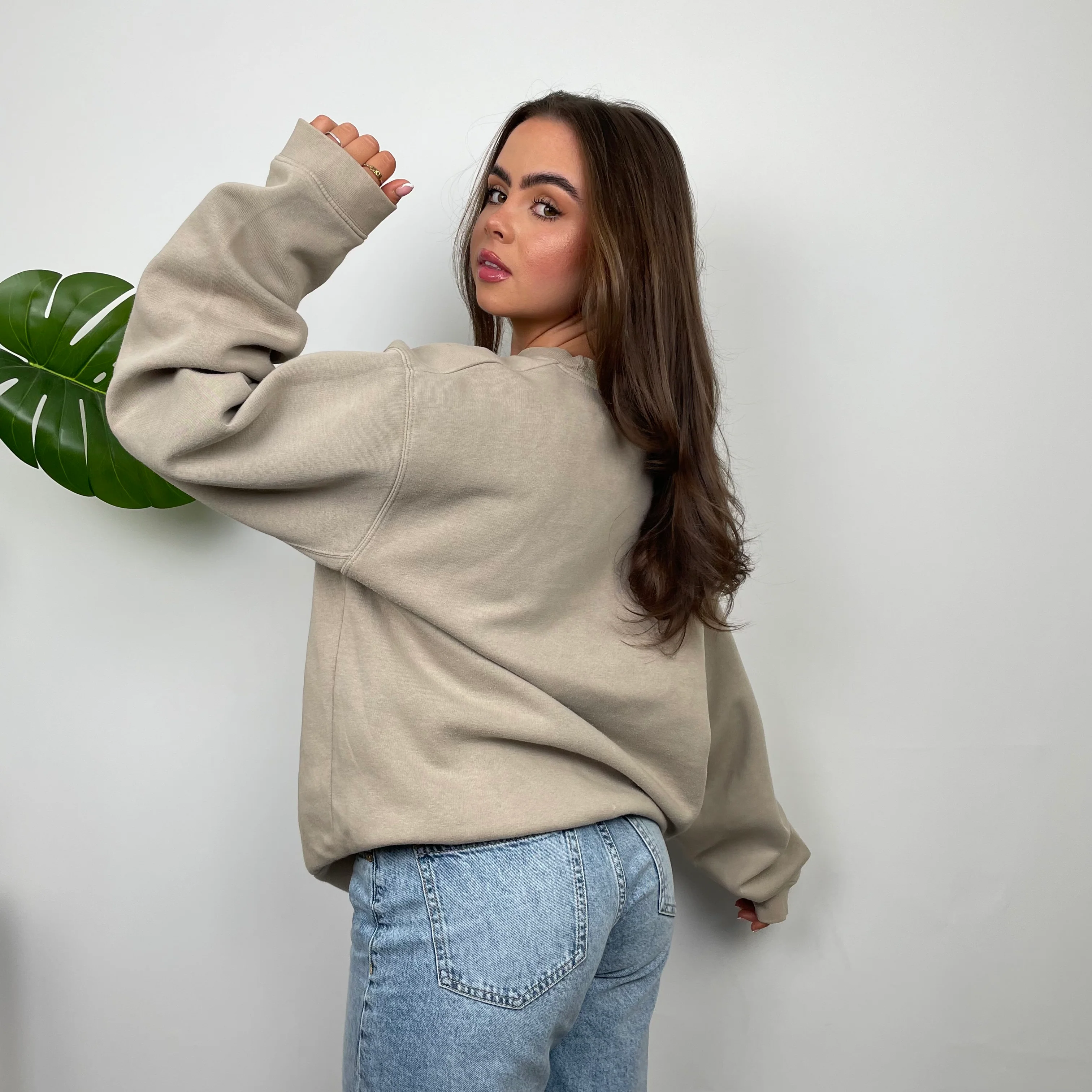 Timberland Beige Embroidered Spell Out Sweatshirt (L) - Image 7