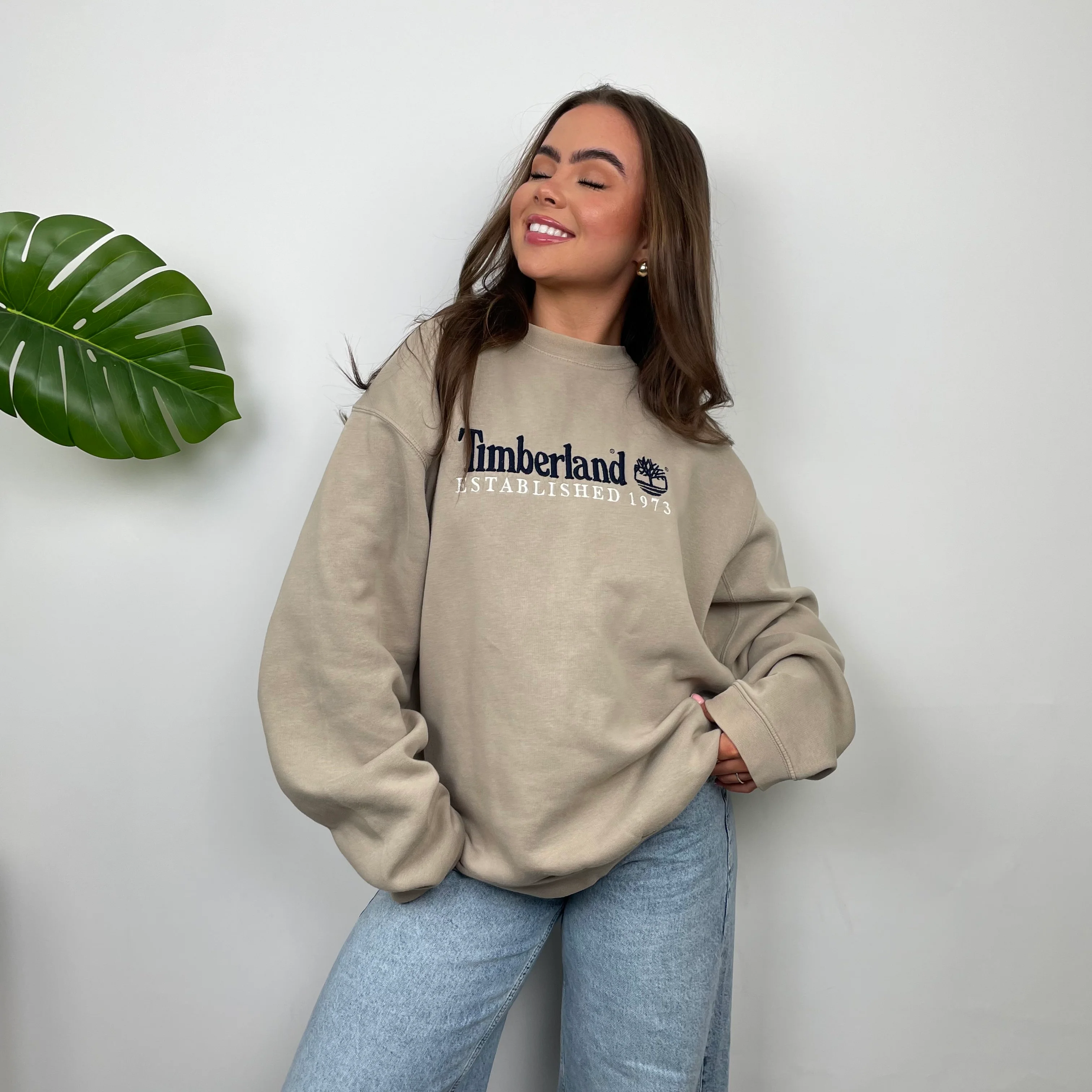 Timberland Beige Embroidered Spell Out Sweatshirt (L) - Image 8