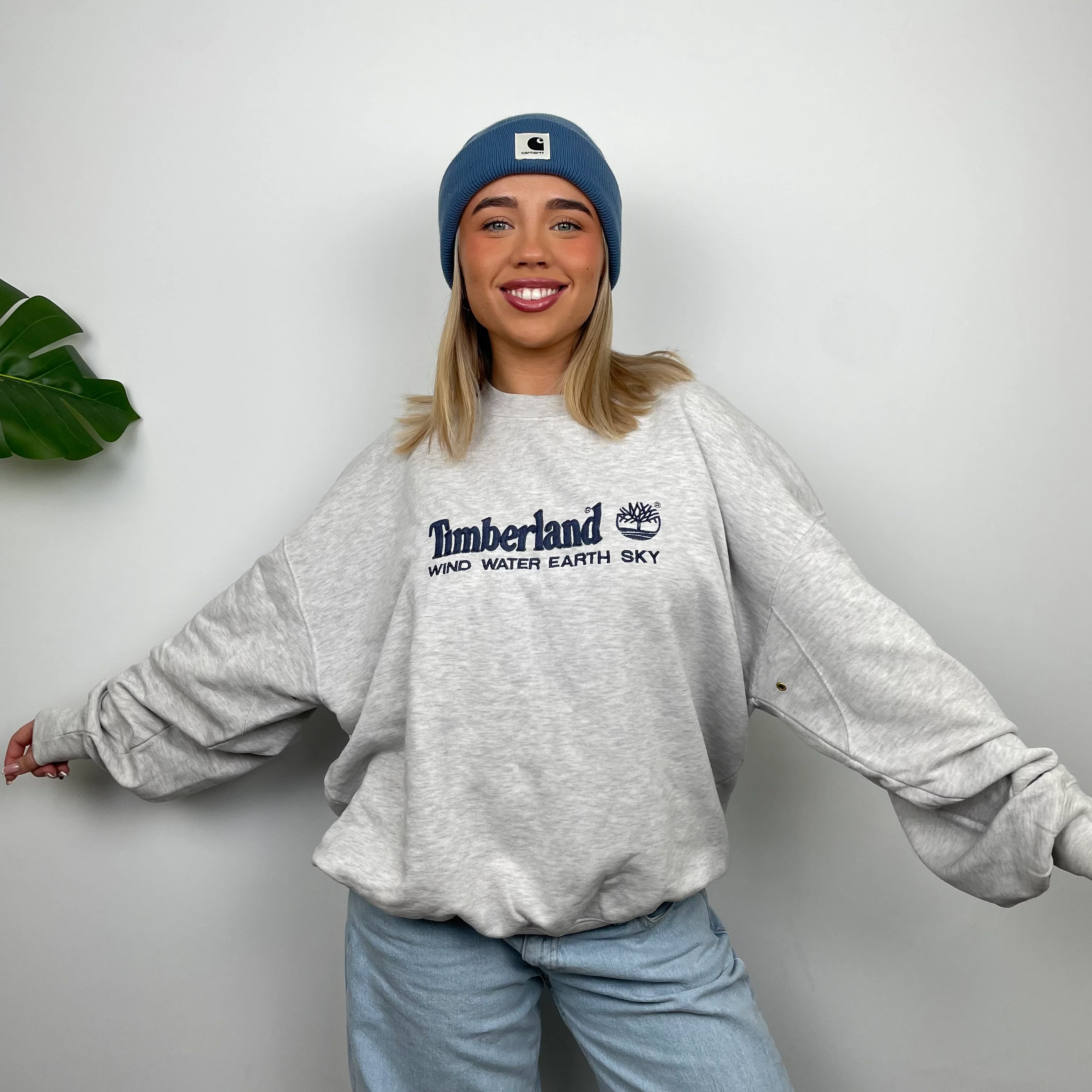 Timberland Grey Embroidered Spell Out Sweatshirt (XL) - Image 3