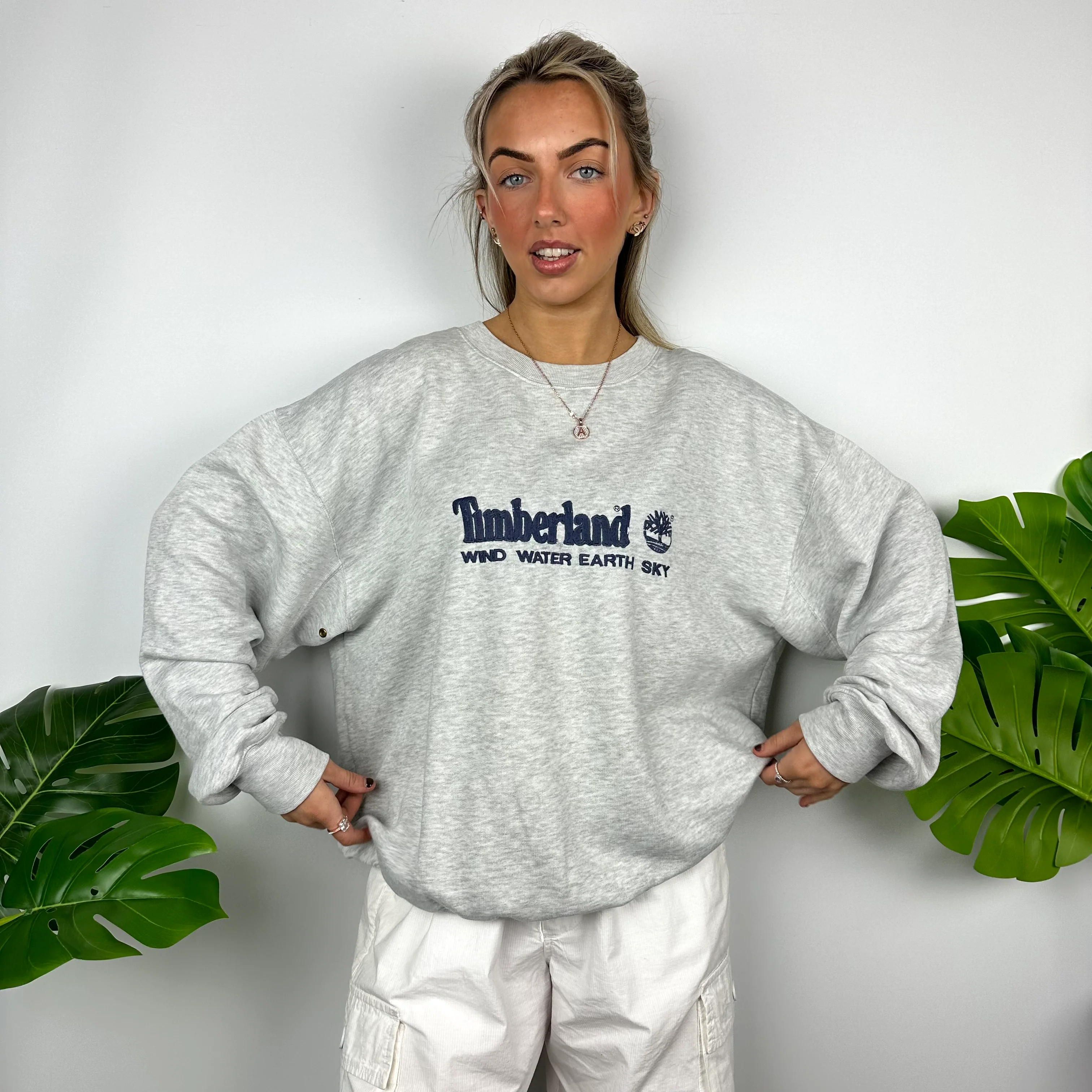 Timberland Grey Embroidered Spell Out Sweatshirt (L) - Image 5