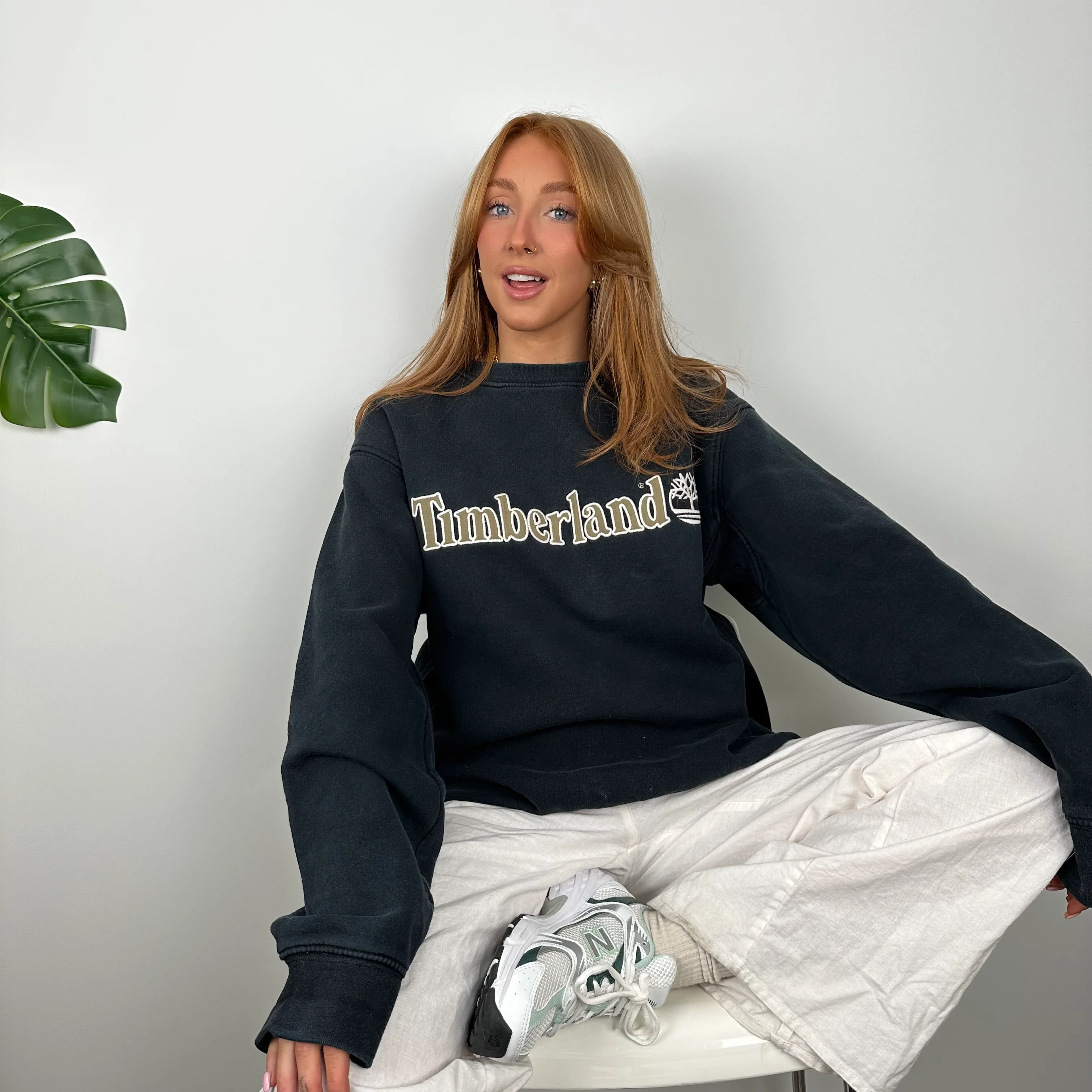 Timberland Black Embroidered Spell Out Sweatshirt (M) - Image 4