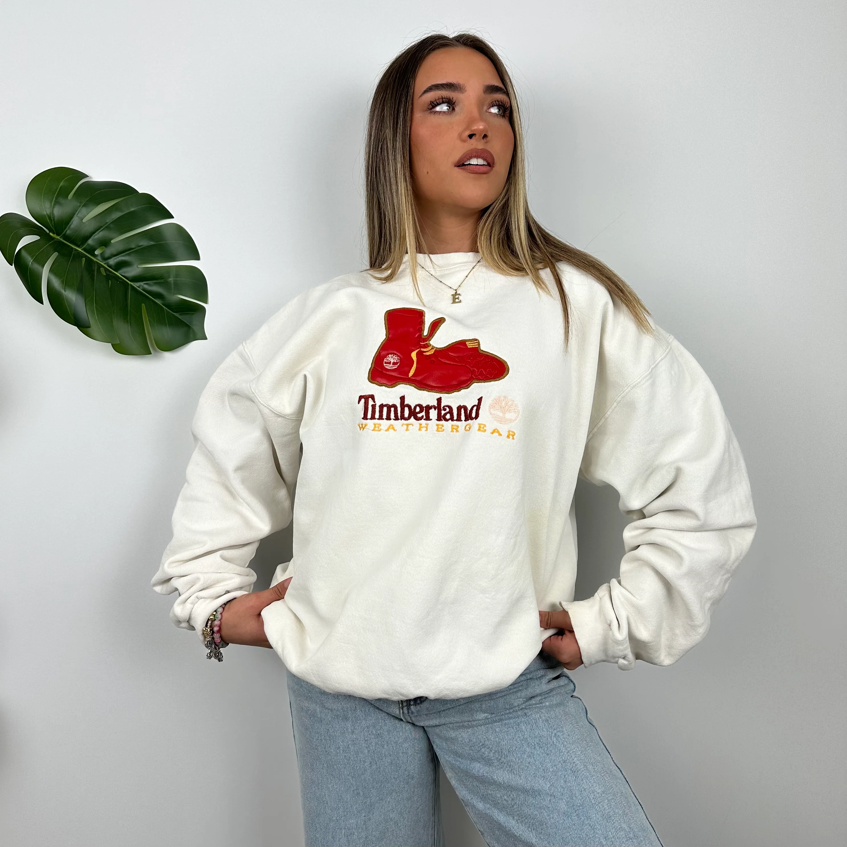 Timberland White Embroidered Spell Out Sweatshirt (L) - Image 7