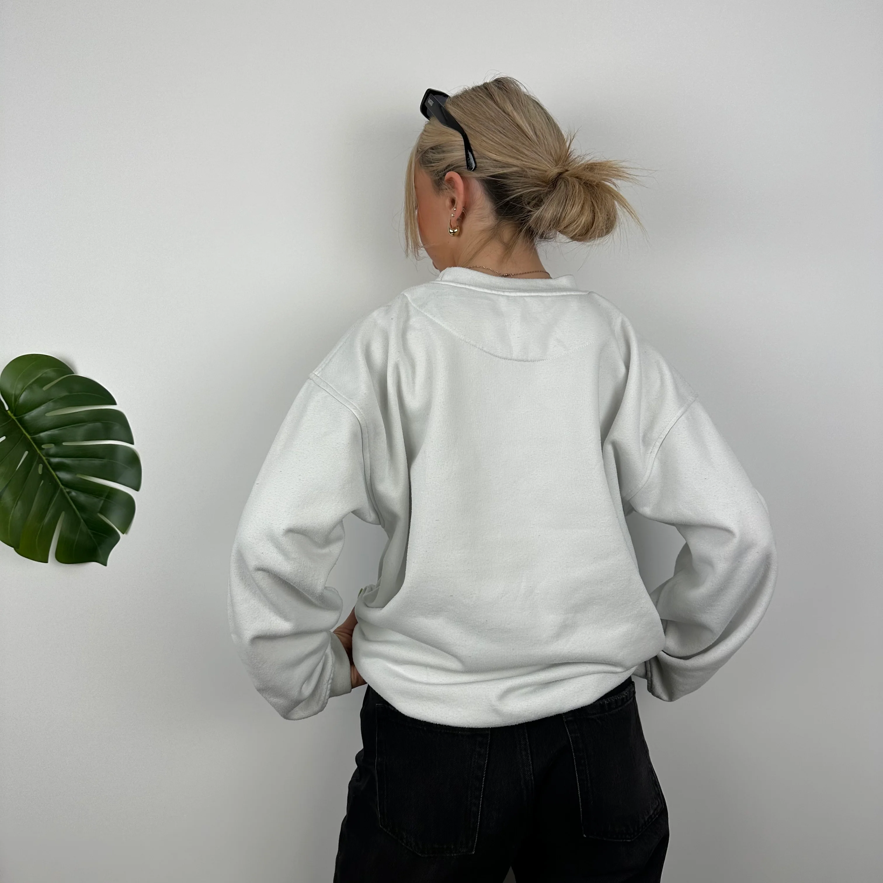 Timberland White Embroidered Spell Out Sweatshirt (M) - Image 5