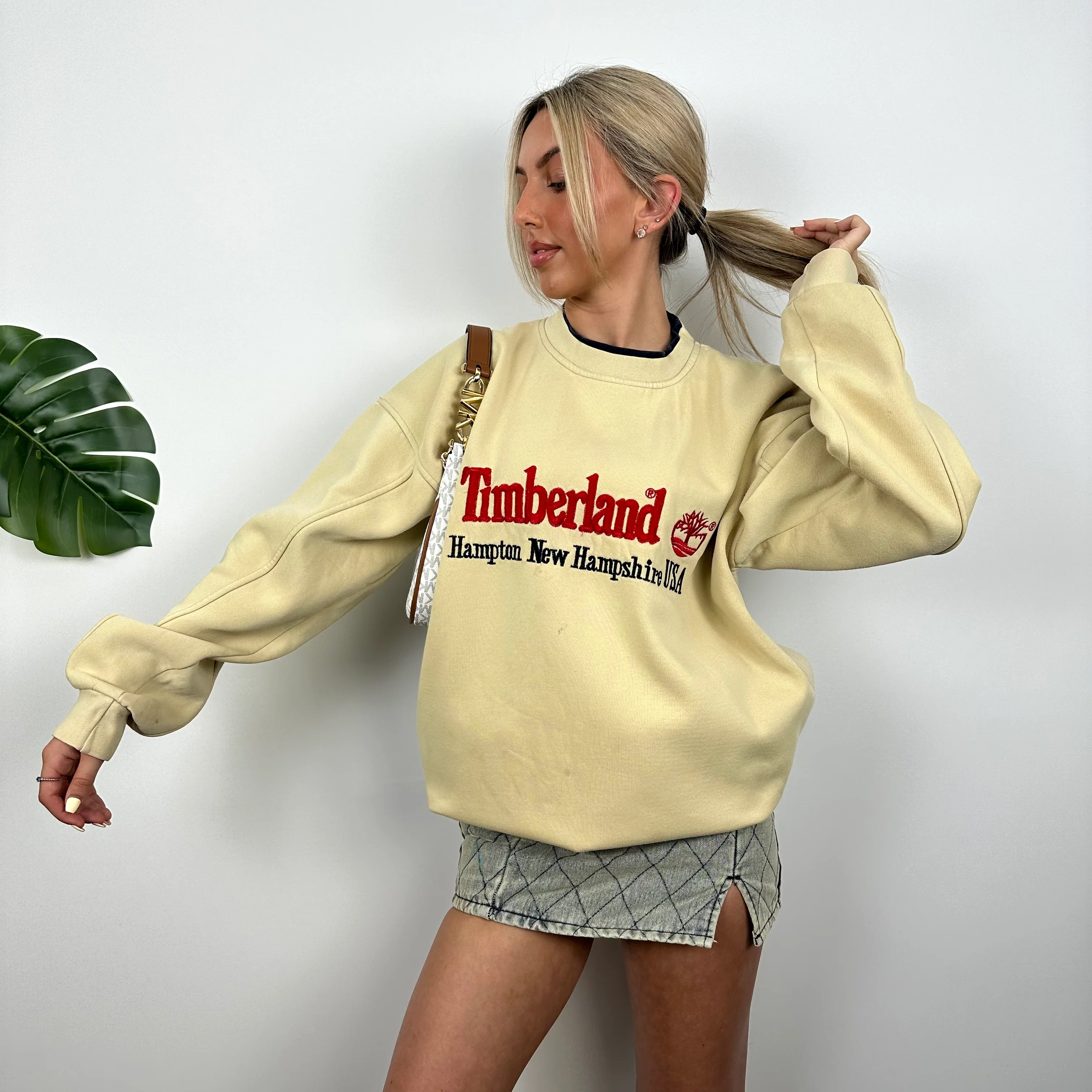 Timberland Yellow Embroidered Spell Out Sweatshirt (L) - Image 3