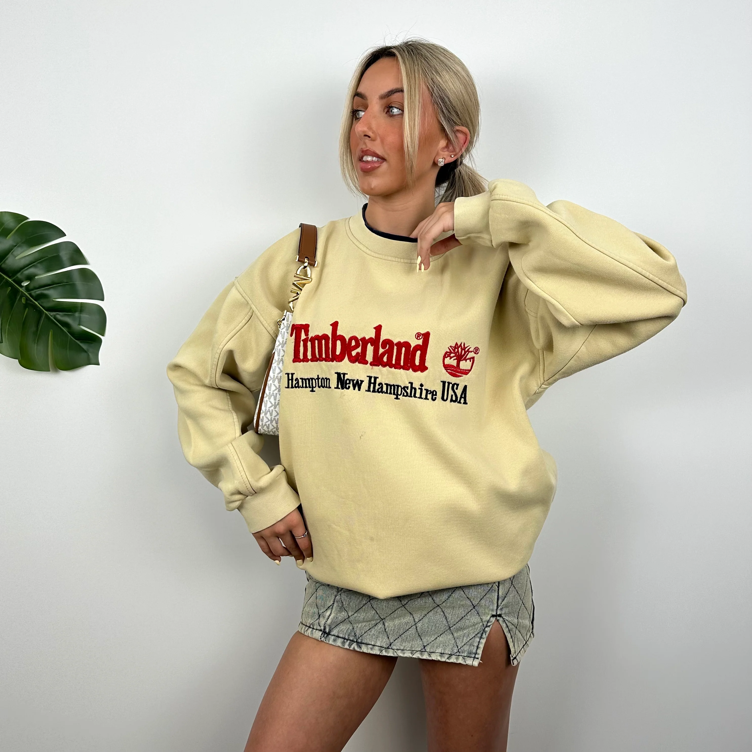 Timberland Yellow Embroidered Spell Out Sweatshirt (L) - Image 4
