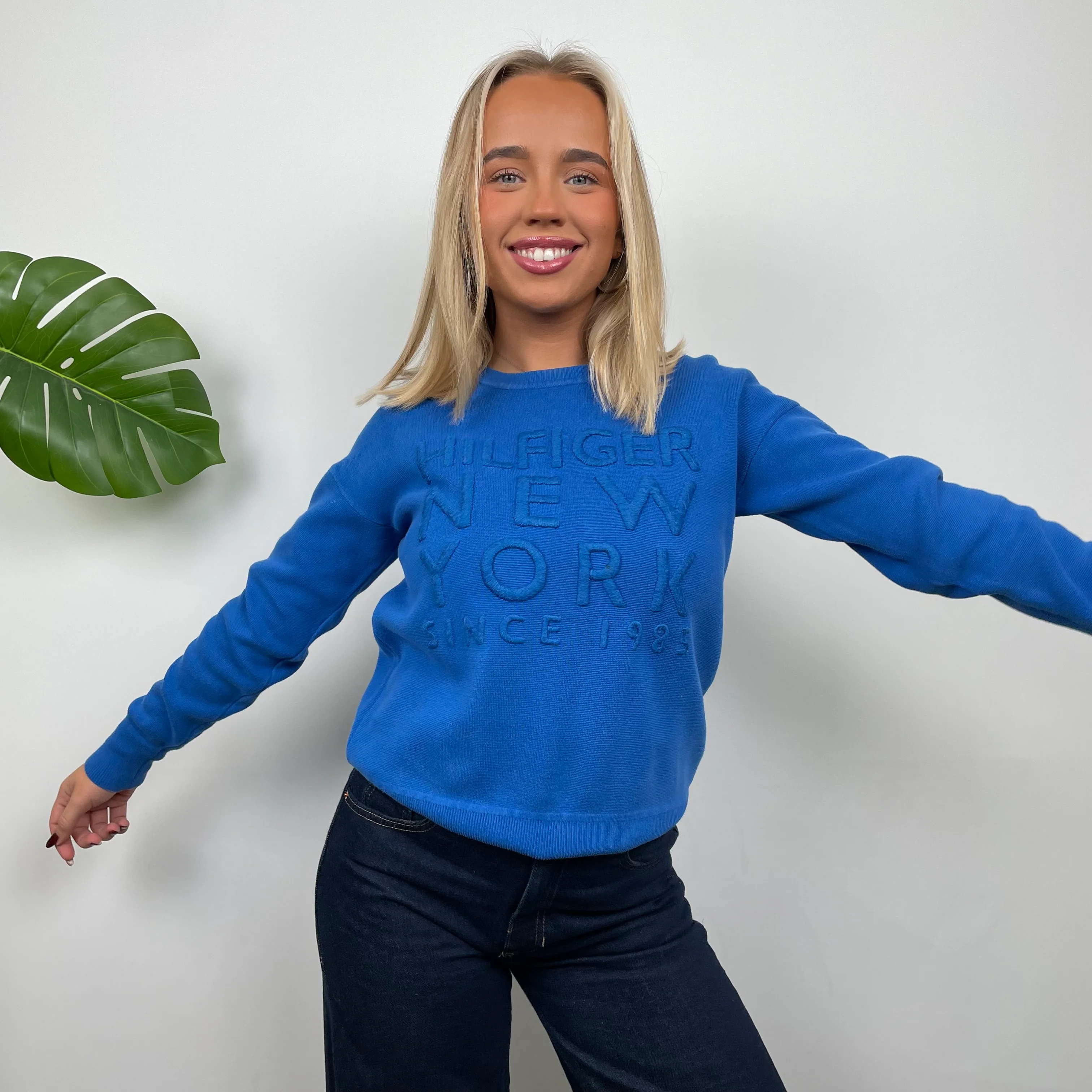 Tommy Hilfiger Blue Embroidered Spell Out Sweatshirt (S) - Image 2
