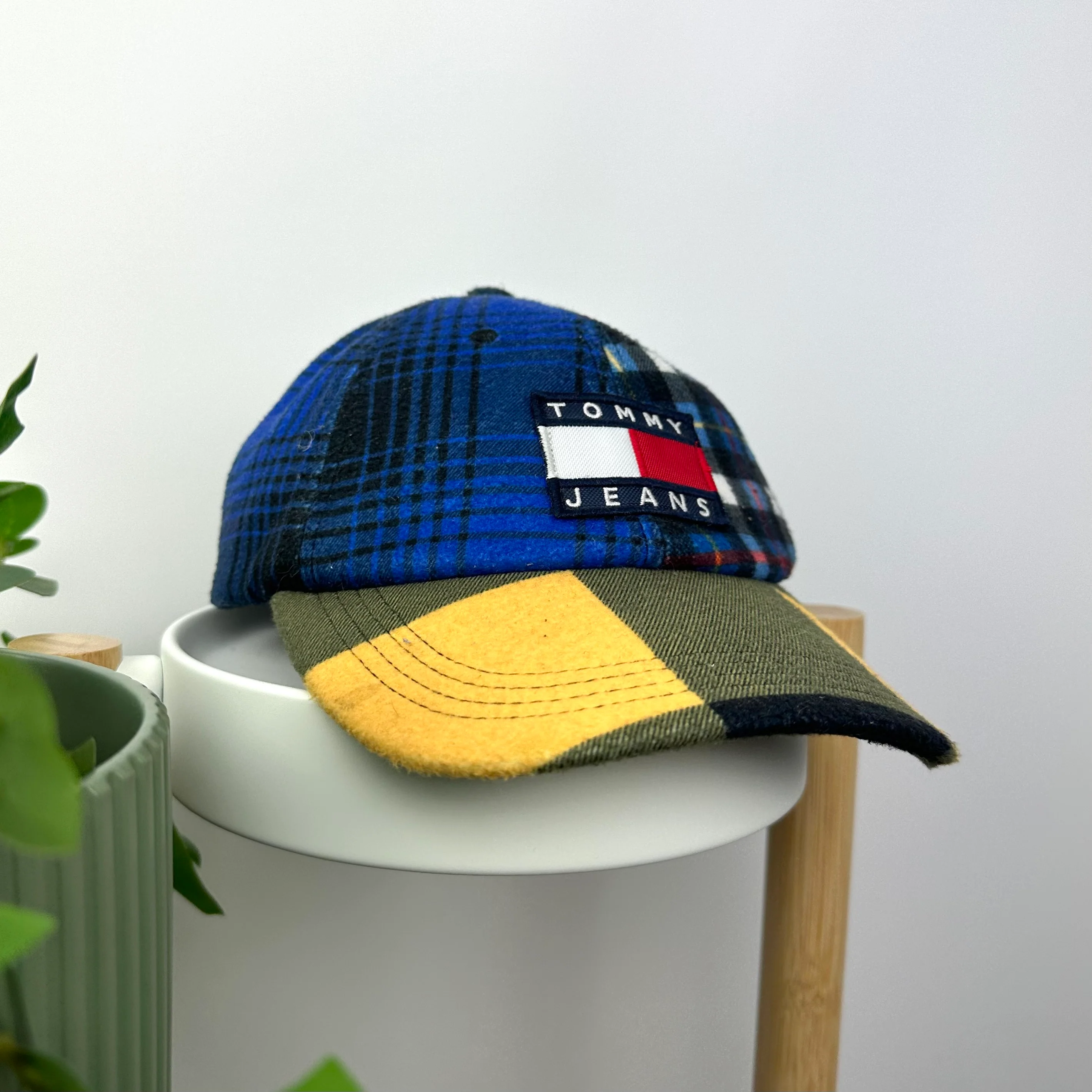 Tommy Hilfiger Cap - Image 2
