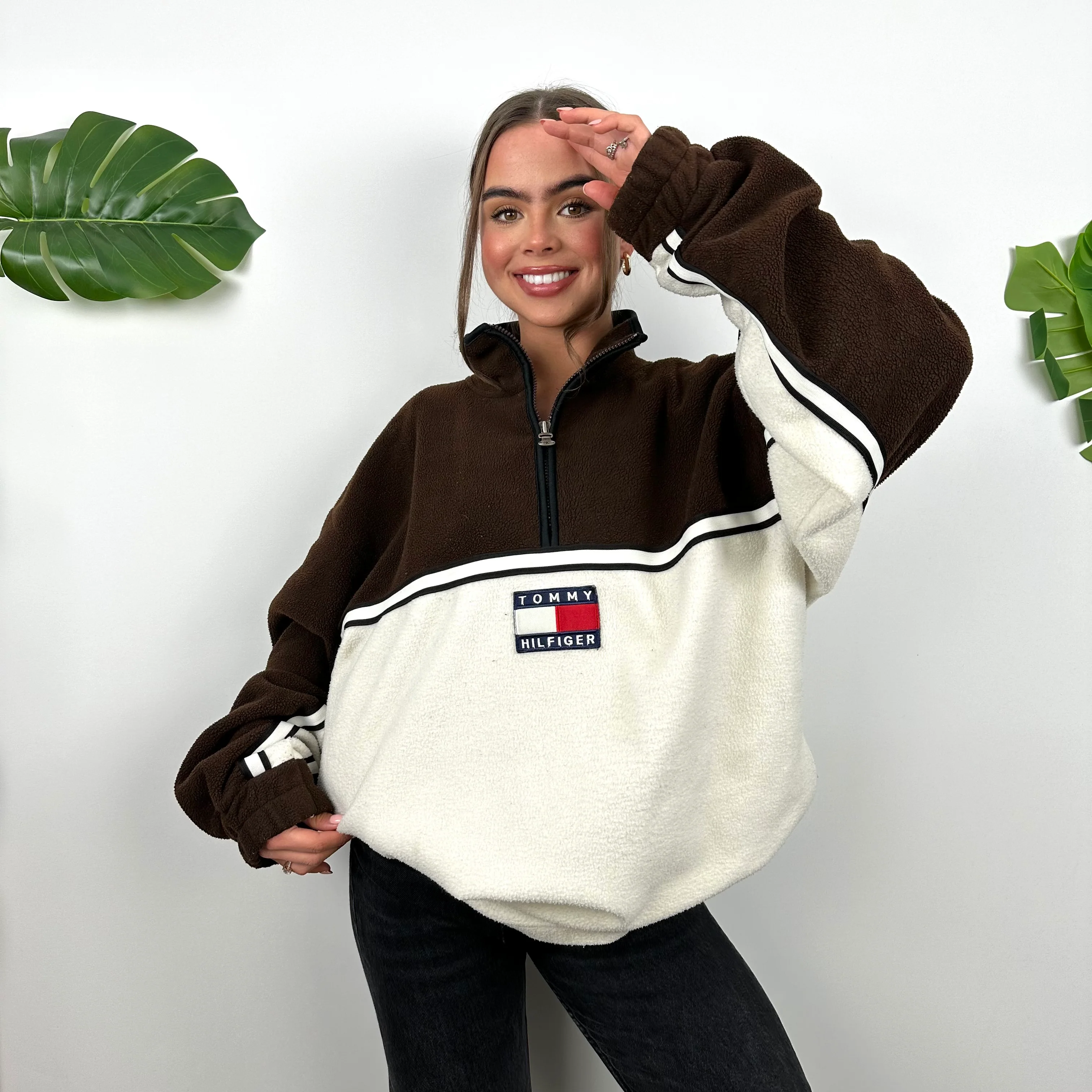 Tommy Hilfiger Cream & Brown Embroidered Spell Out Teddy Bear Fleece Quarter Zip Sweatshirt (XL) - Image 4
