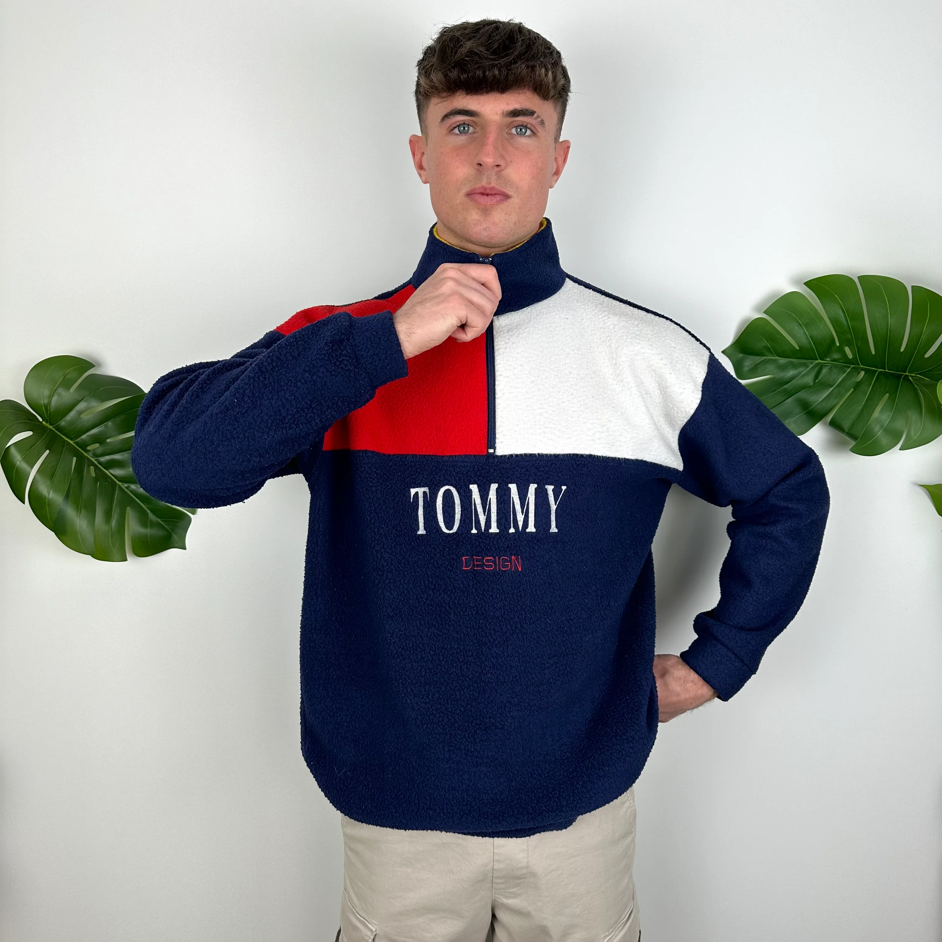 Tommy Hilfiger Embroidered Spell Out Teddy Bear Fleece Quarter Zip Sweatshirt (L) - Image 2