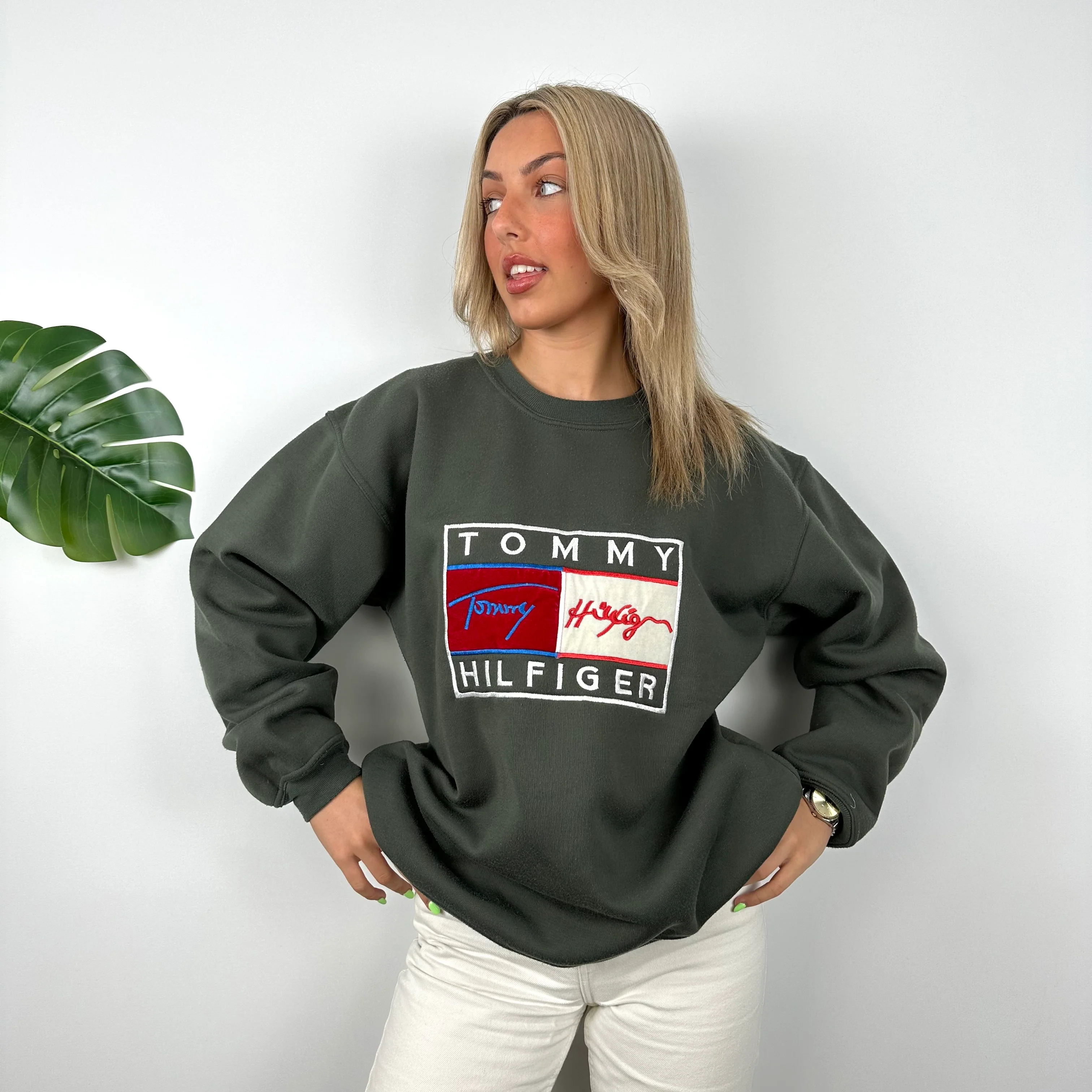 Tommy Hilfiger Green Embroidered Spell Out Sweatshirt (L) - Image 6