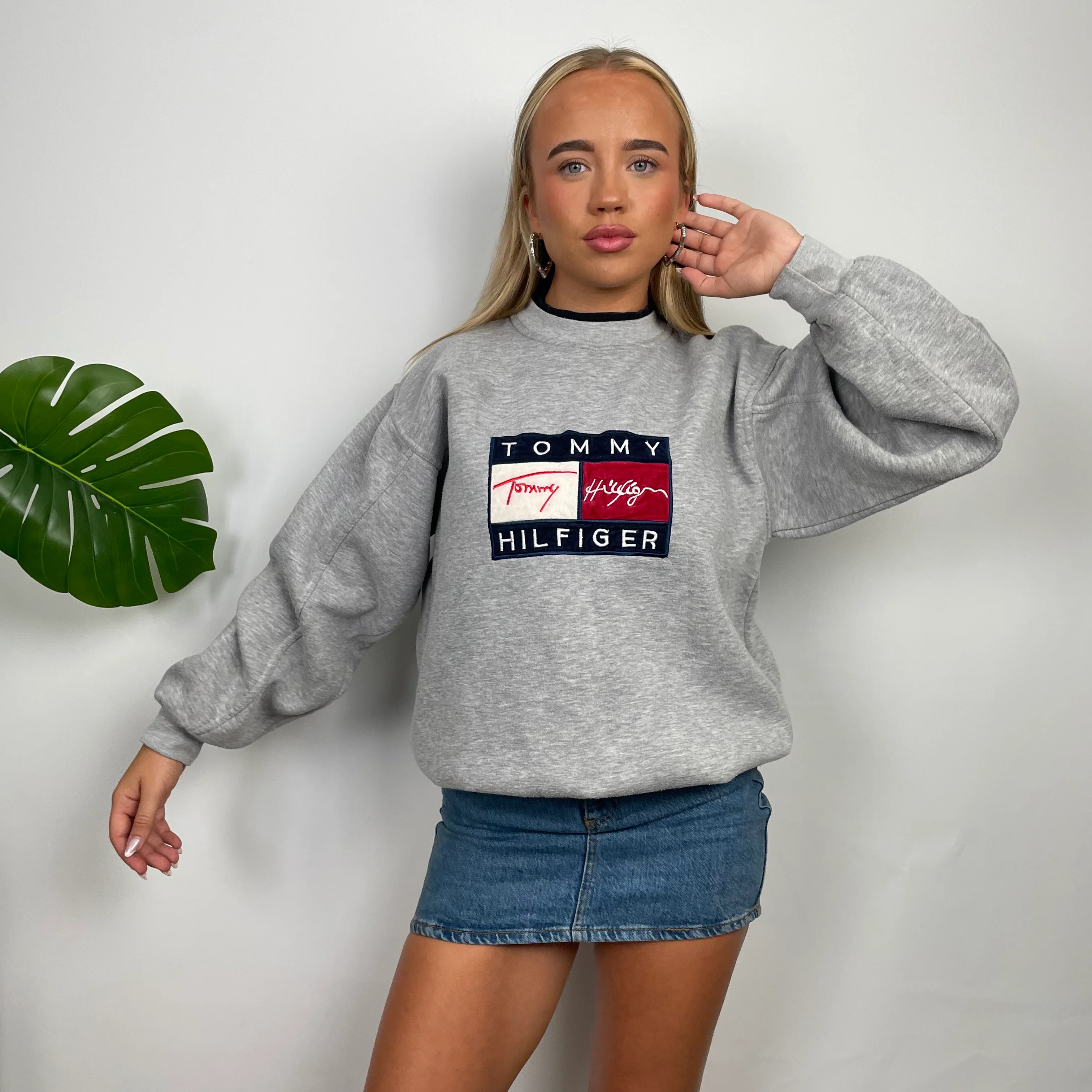 Tommy Hilfiger Grey Embroidered Spell Out Sweatshirt (S) - Image 6
