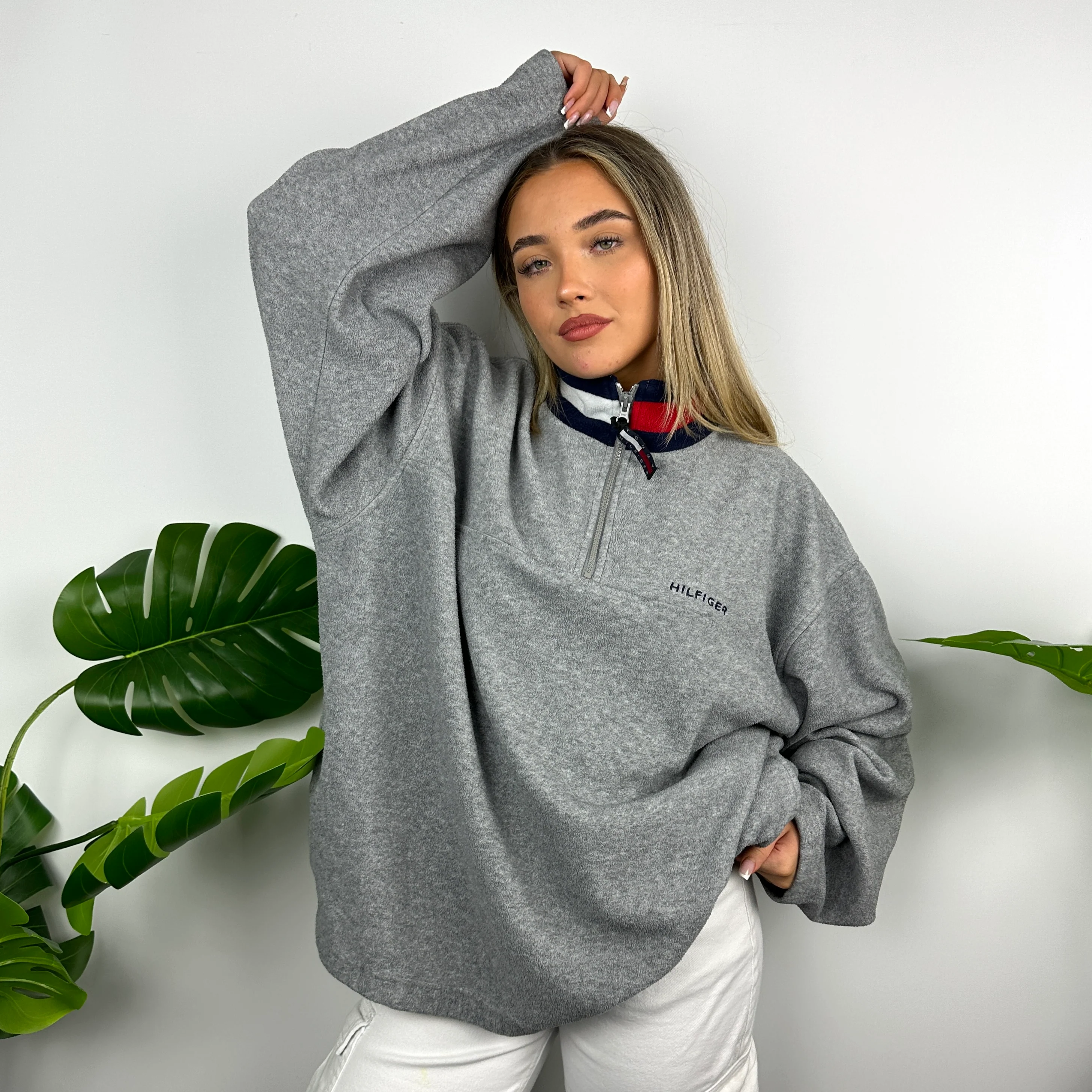 Tommy Hilfiger Grey Embroidered Spell Out Teddy Bear Fleece Quarter Zip Sweatshirt (XL) - Image 7