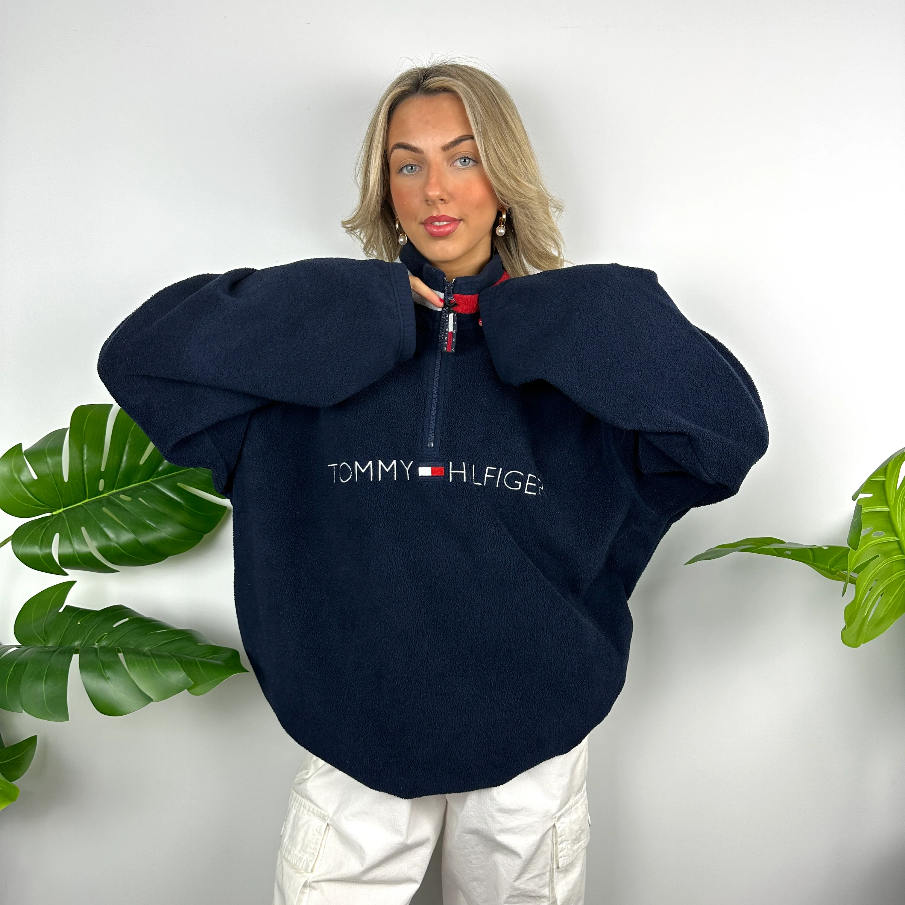 Tommy Hilfiger Navy Embroidered Spell Out Teddy Bear Fleece Quarter Zip Sweatshirt (XL) - Image 2