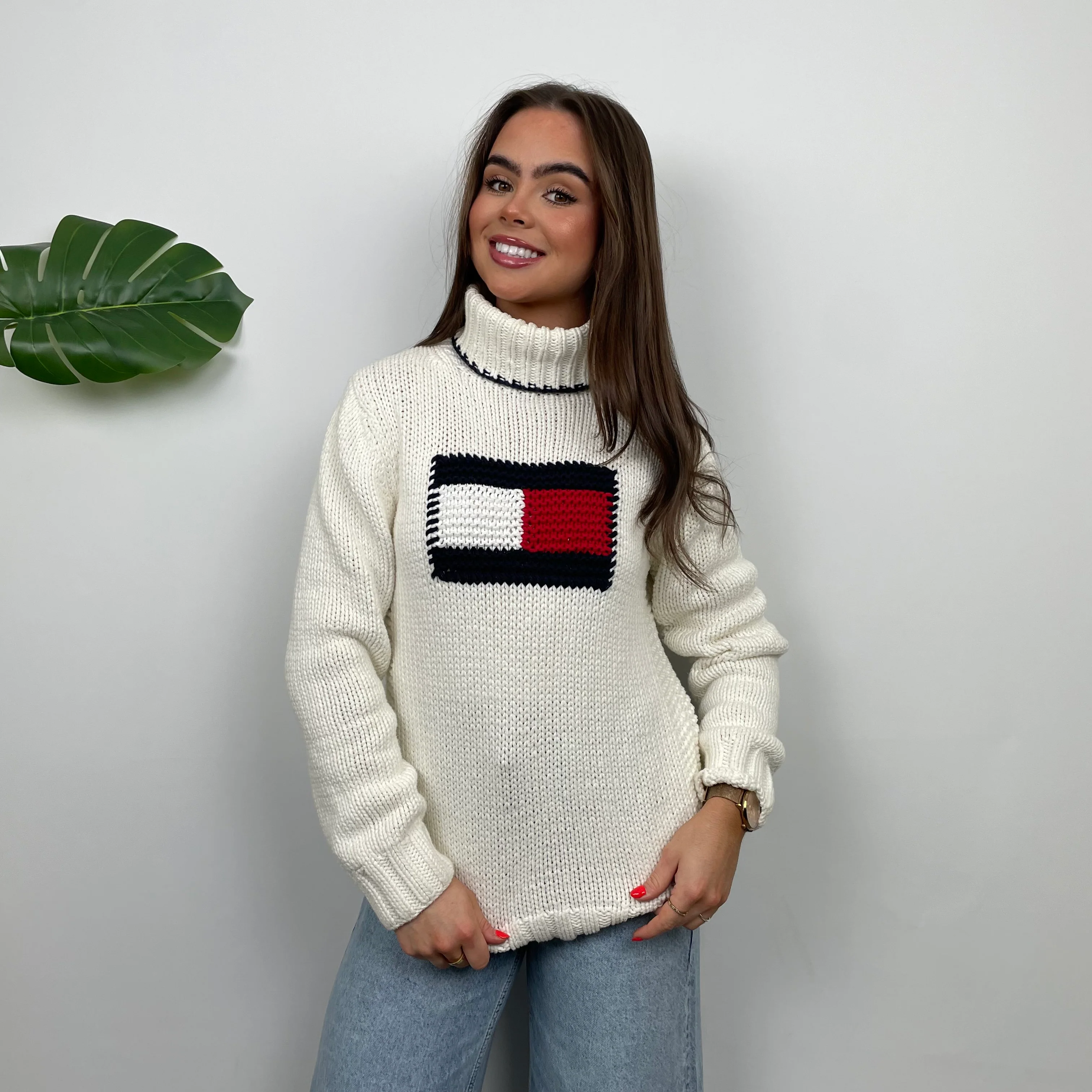 Tommy Hilfiger RARE Cream Logo Knitted Sweater (S) - Image 2