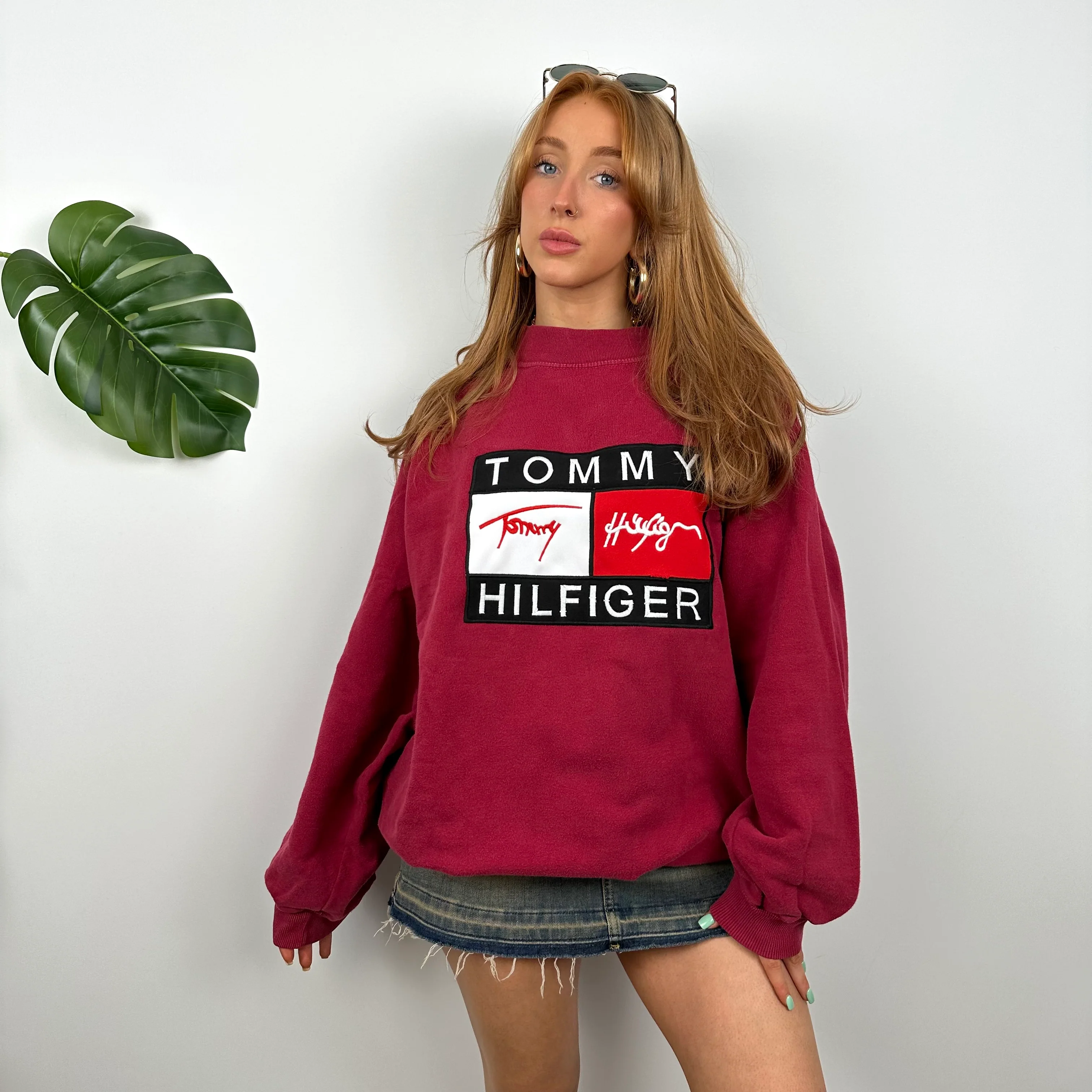 Tommy Hilfiger RARE Red Embroidered Spell Out Sweatshirt (XL) - Image 2