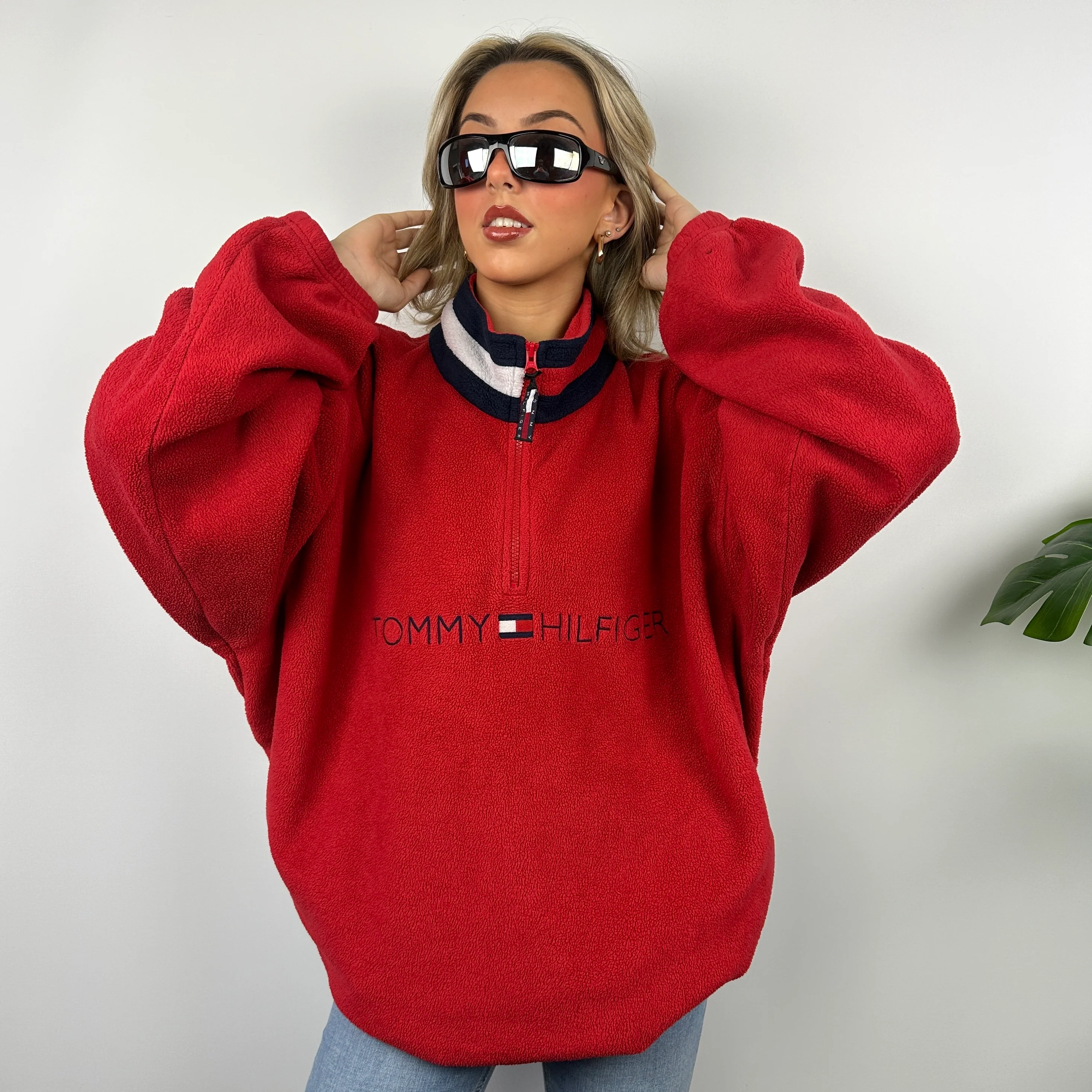 Tommy Hilfiger Red Embroidered Spell Out Teddy Bear Fleece Quarter Zip Sweatshirt (XXL) - Image 3