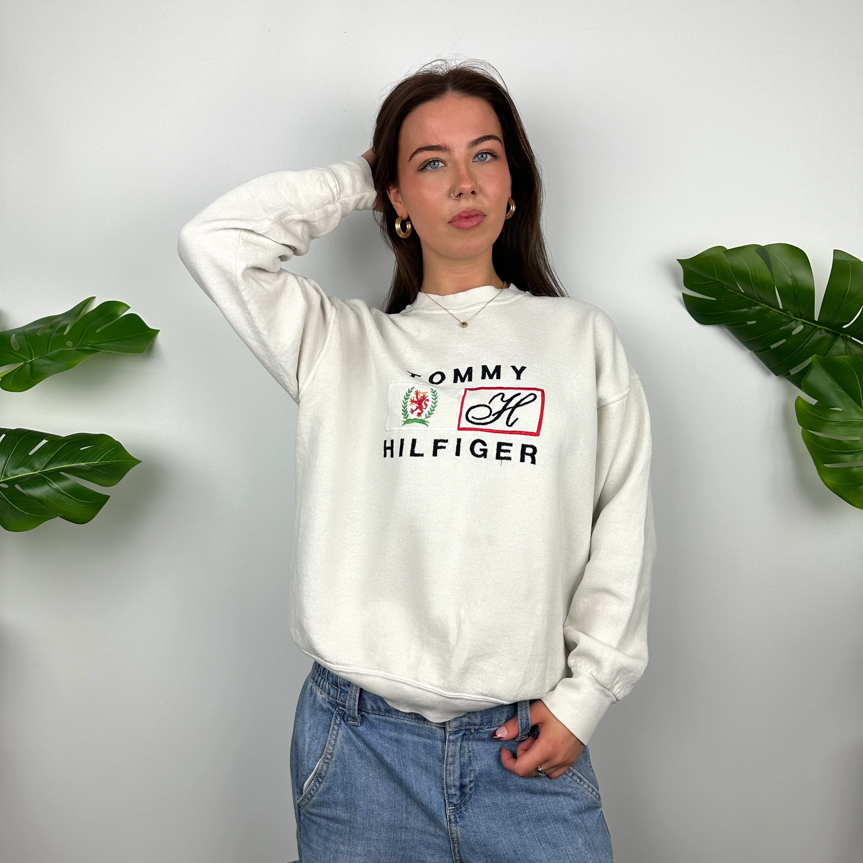 Tommy Hilfiger White Embroidered Spell Out Sweatshirt (M)