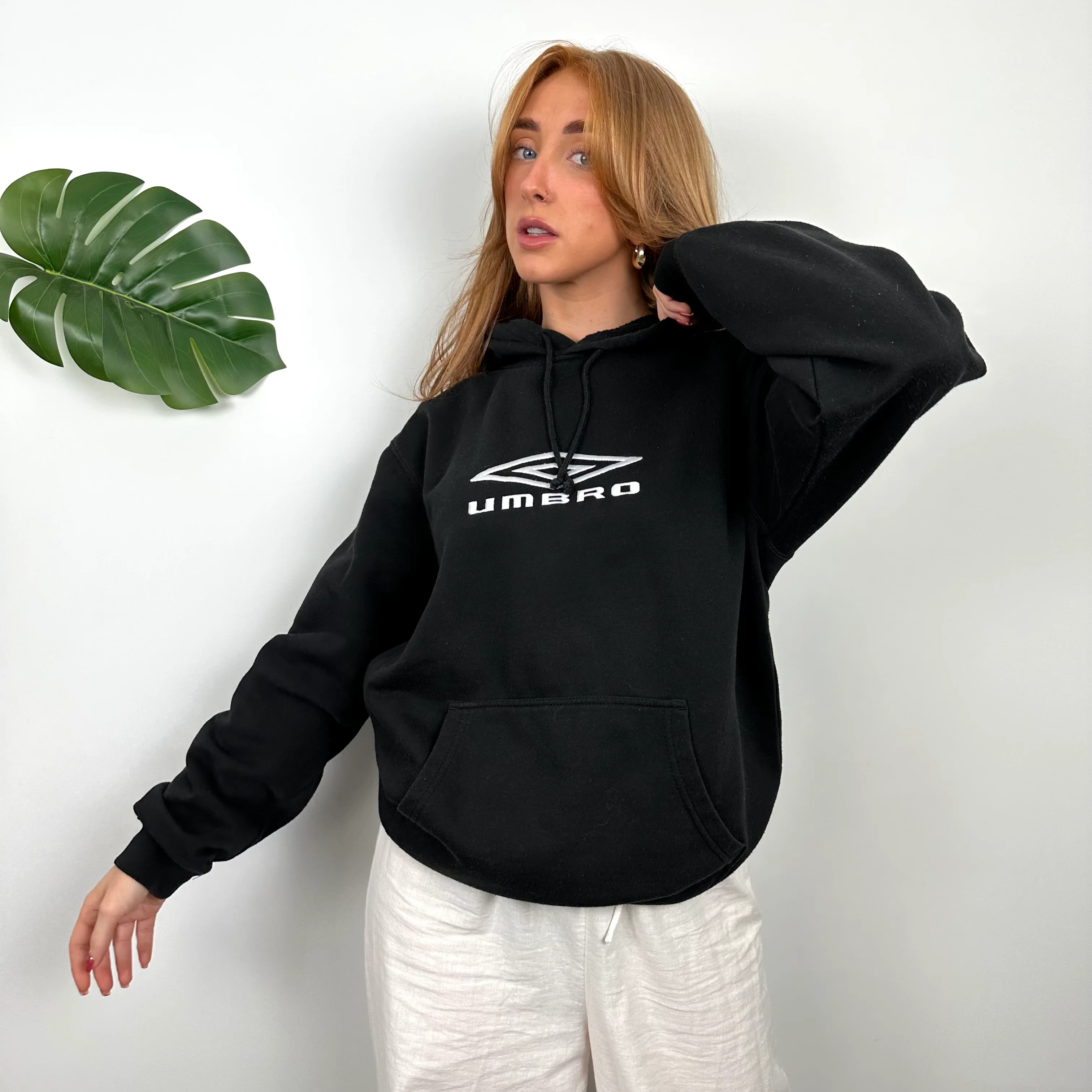 Umbro Black Embroidered Spell Out Hoodie (L) - Image 3
