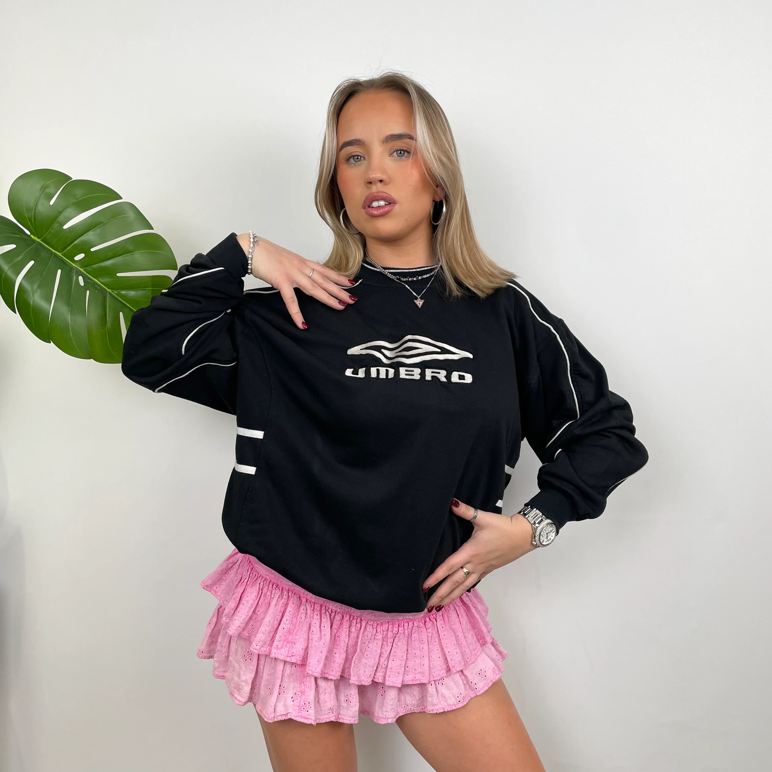 Umbro Black Embroidered Spell Out Sweatshirt (S) - Image 3