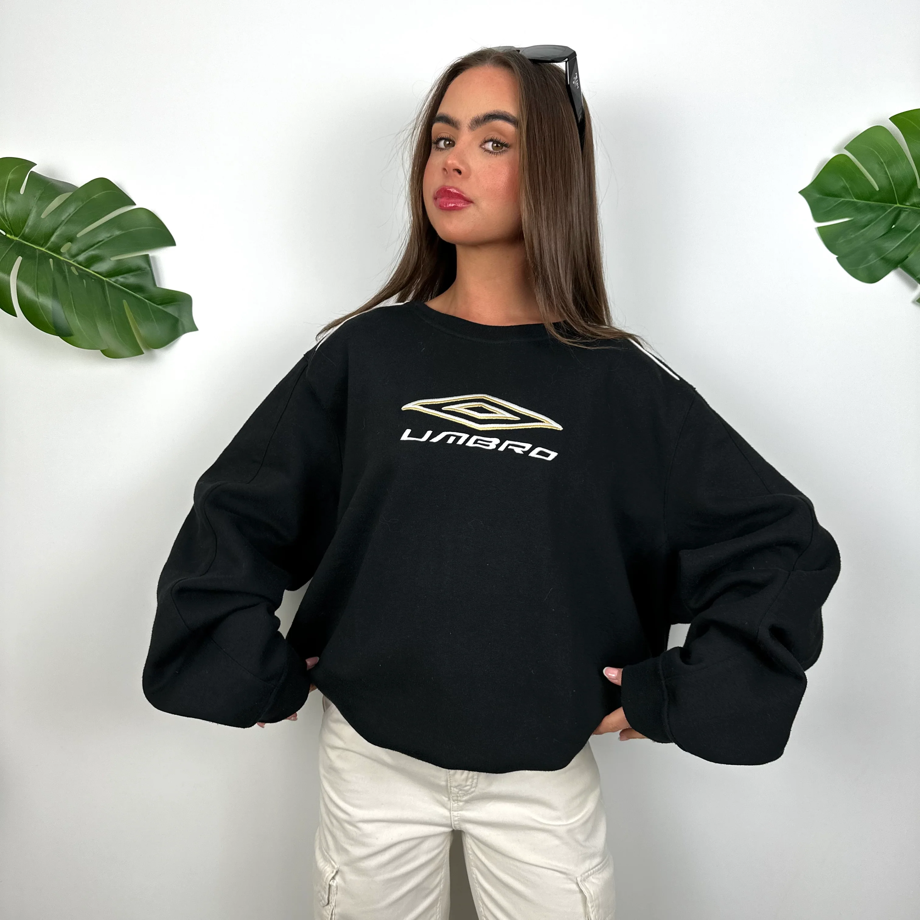 Umbro Black Embroidered Spell Out Sweatshirt (XXL) - Image 3