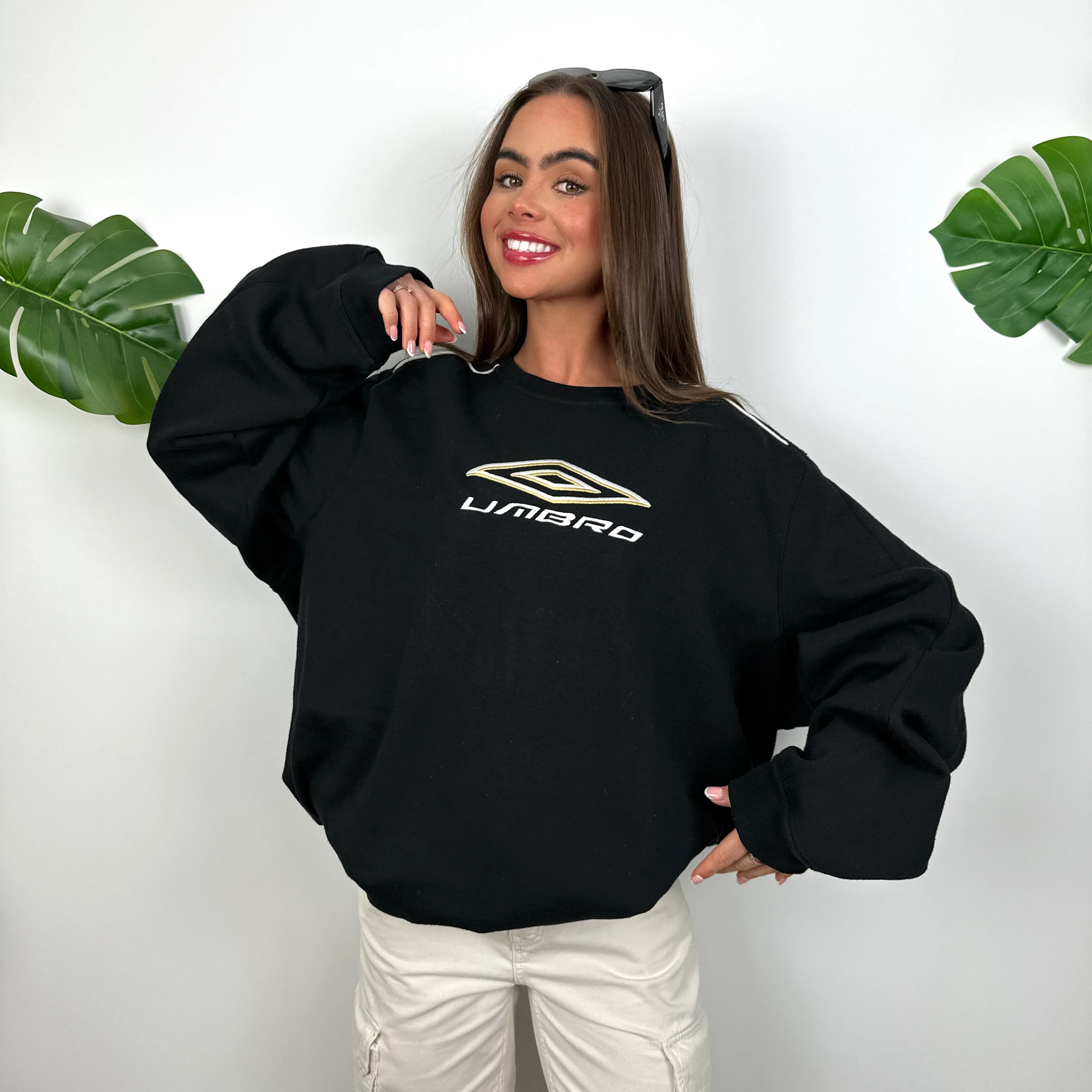 Umbro Black Embroidered Spell Out Sweatshirt (XXL) - Image 6