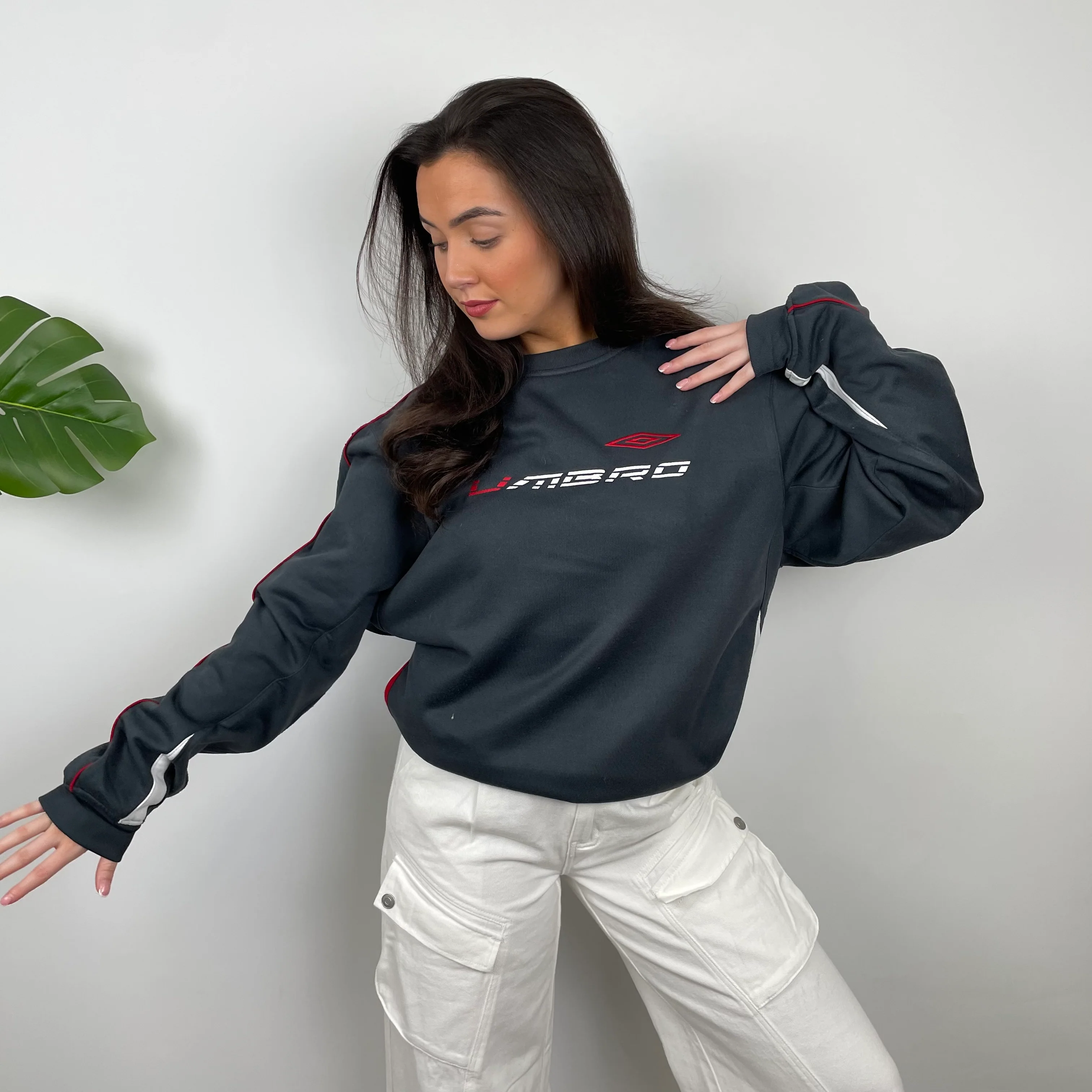Umbro Black Embroidered Spell Out Sweatshirt (L) - Image 5