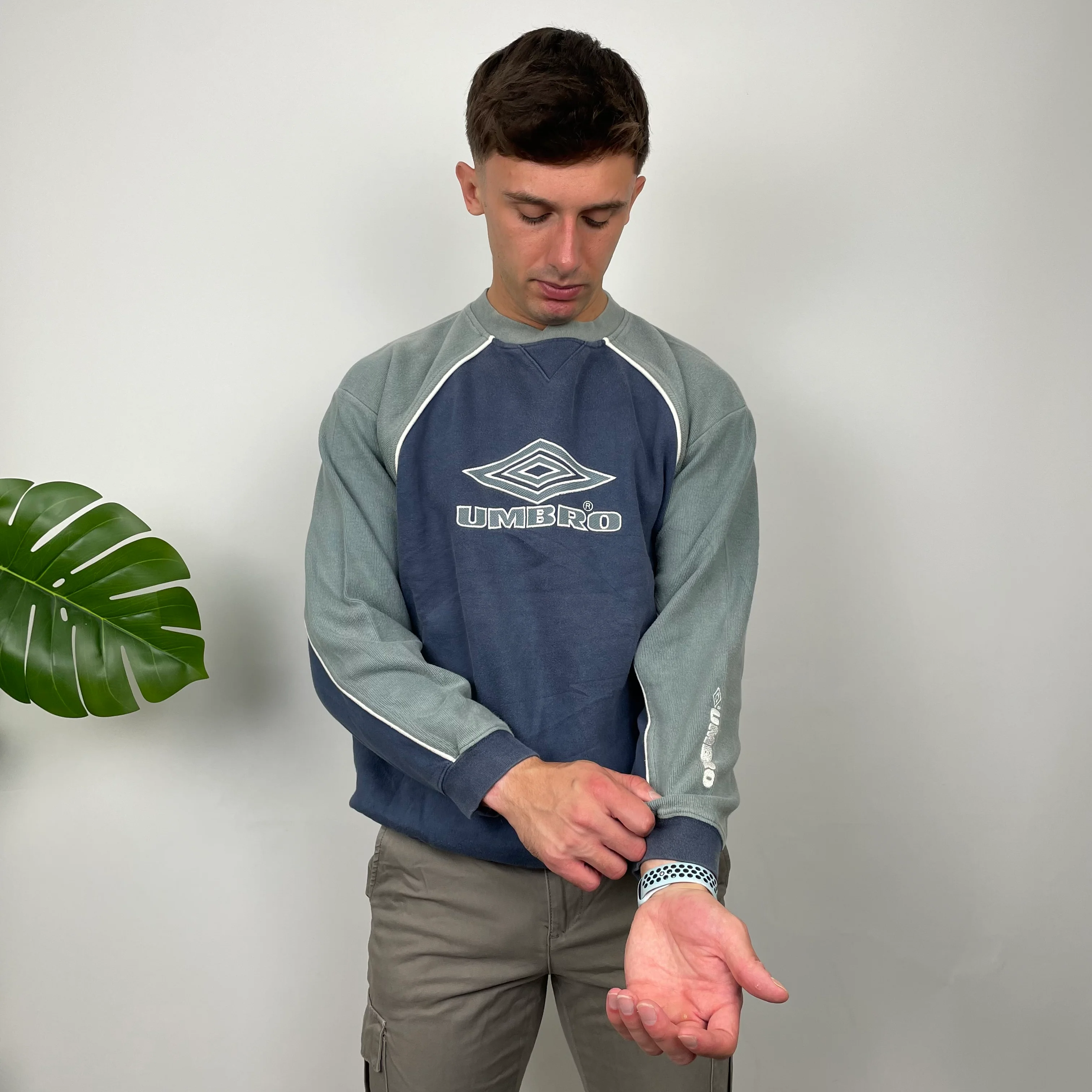 Umbro Blue Embroidered Spell Out Sweatshirt (L) - Image 5