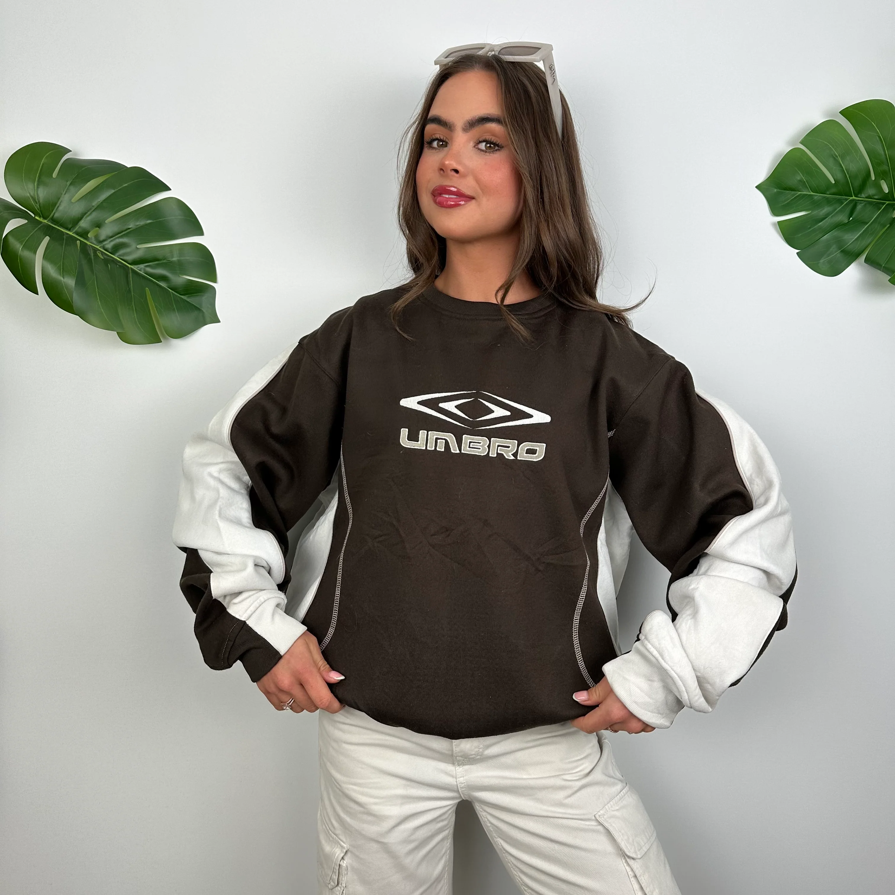 Umbro Brown Embroidered Spell Out Sweatshirt (L) - Image 2