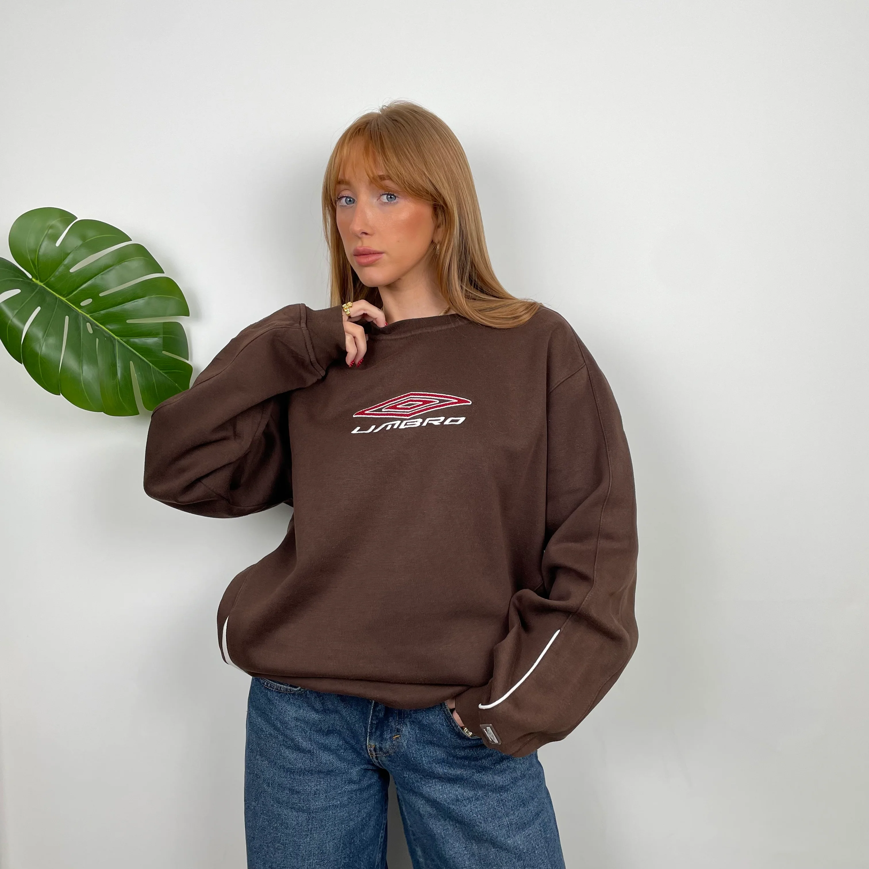 Umbro Brown Embroidered Spell Out Sweatshirt (M)