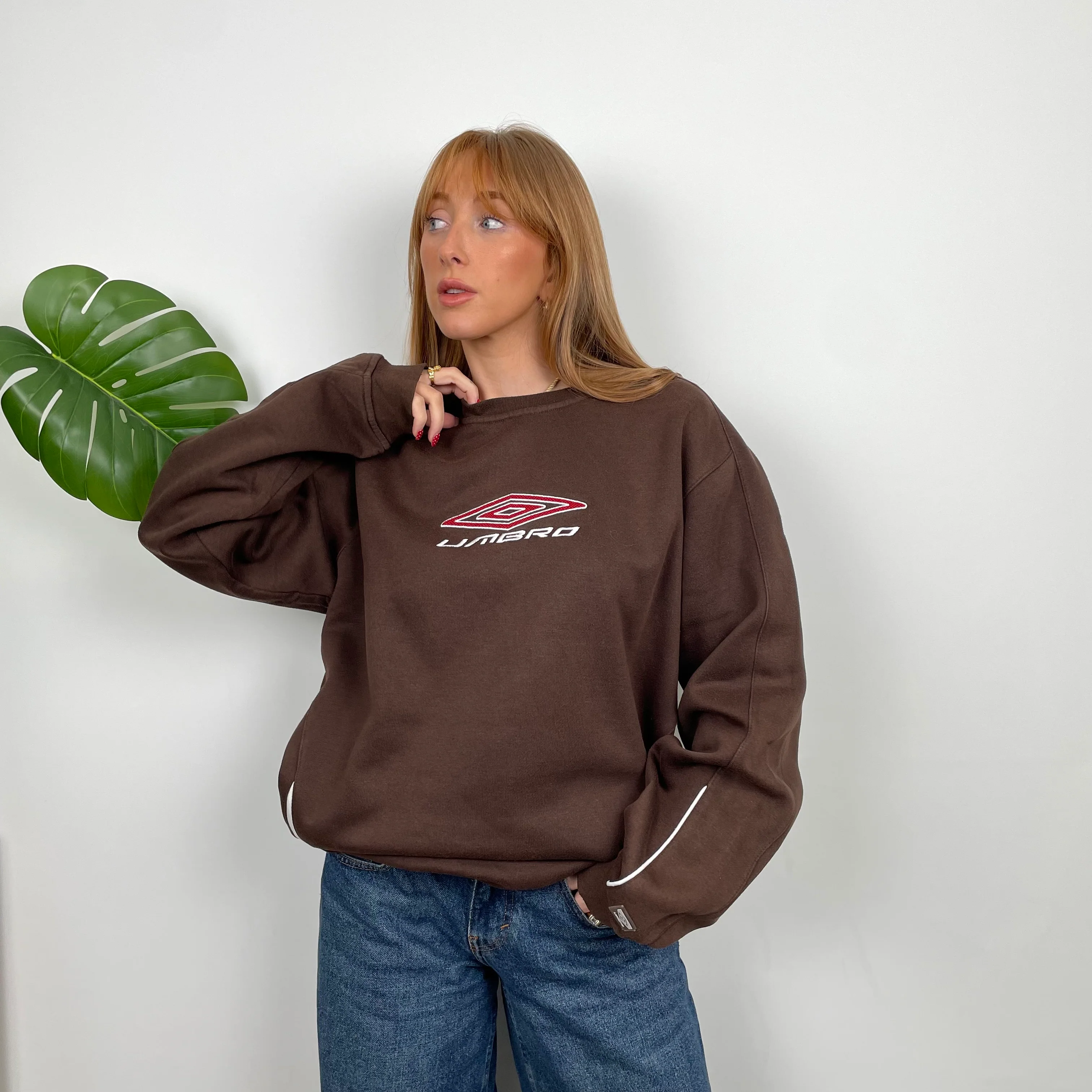 Umbro Brown Embroidered Spell Out Sweatshirt (M) - Image 3