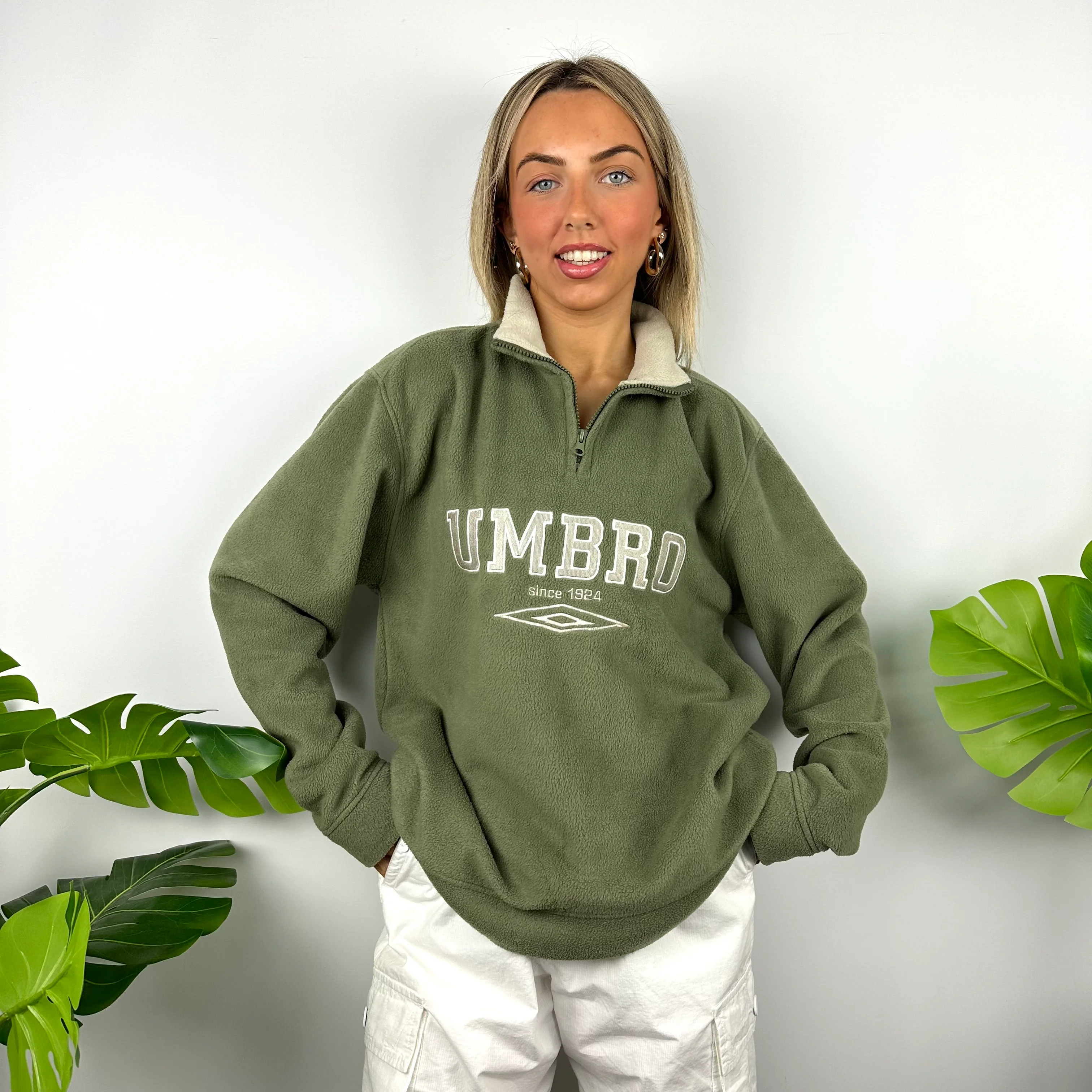 Umbro Green Embroidered Spell Out Teddy Bear Fleece Quarter Zip Sweatshirt (M) - Image 2