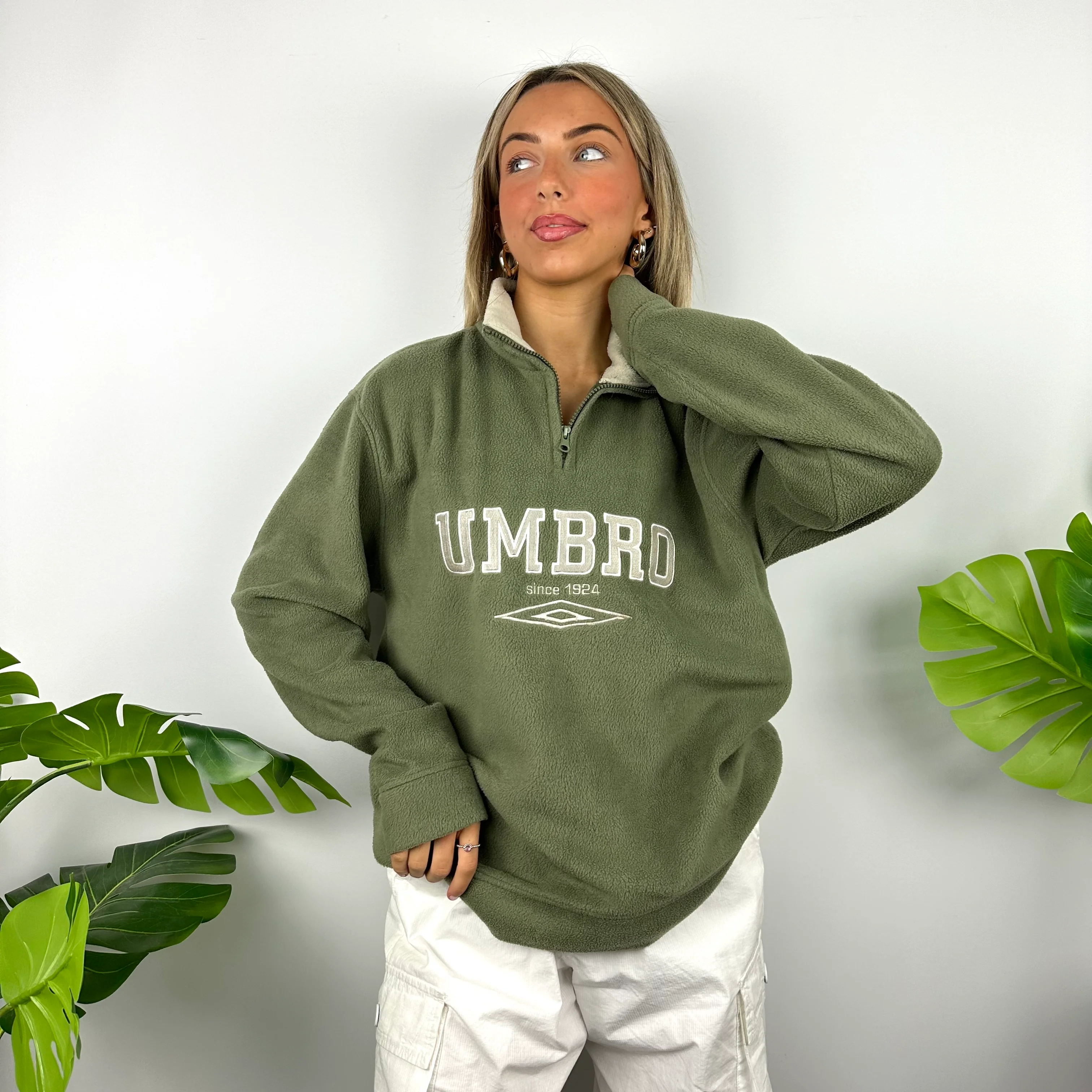 Umbro Green Embroidered Spell Out Teddy Bear Fleece Quarter Zip Sweatshirt (M) - Image 3