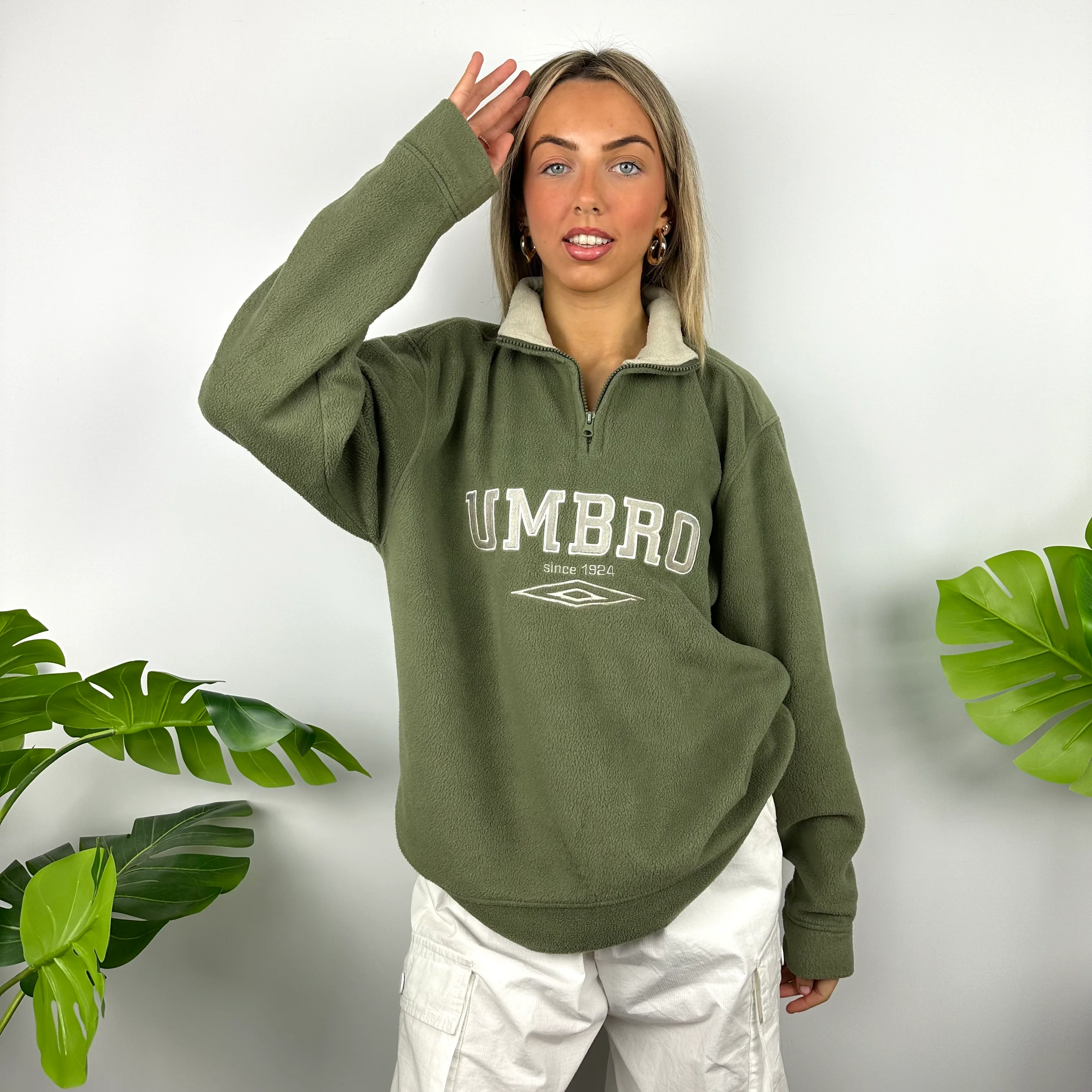 Umbro Green Embroidered Spell Out Teddy Bear Fleece Quarter Zip Sweatshirt (M) - Image 4