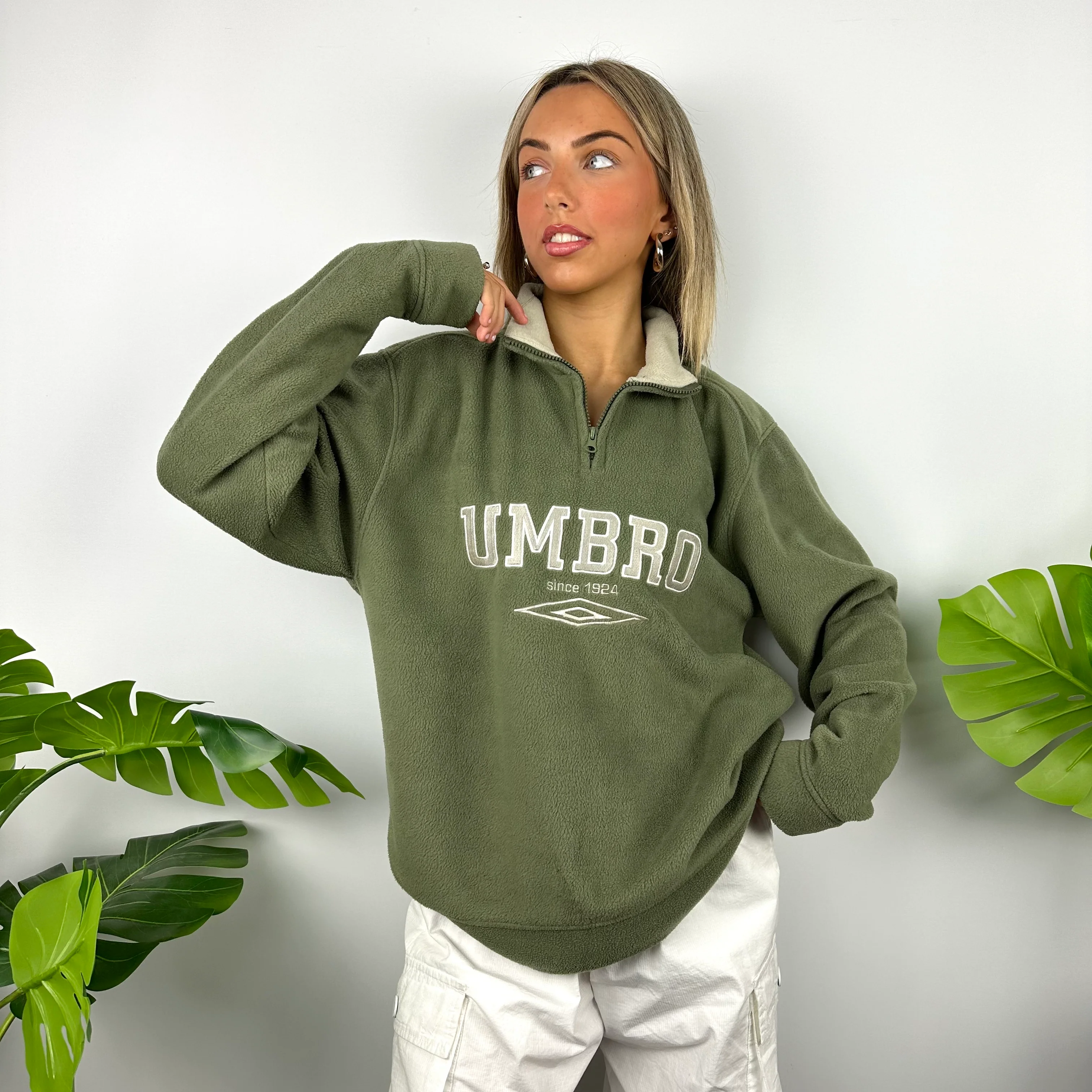 Umbro Green Embroidered Spell Out Teddy Bear Fleece Quarter Zip Sweatshirt (M) - Image 6