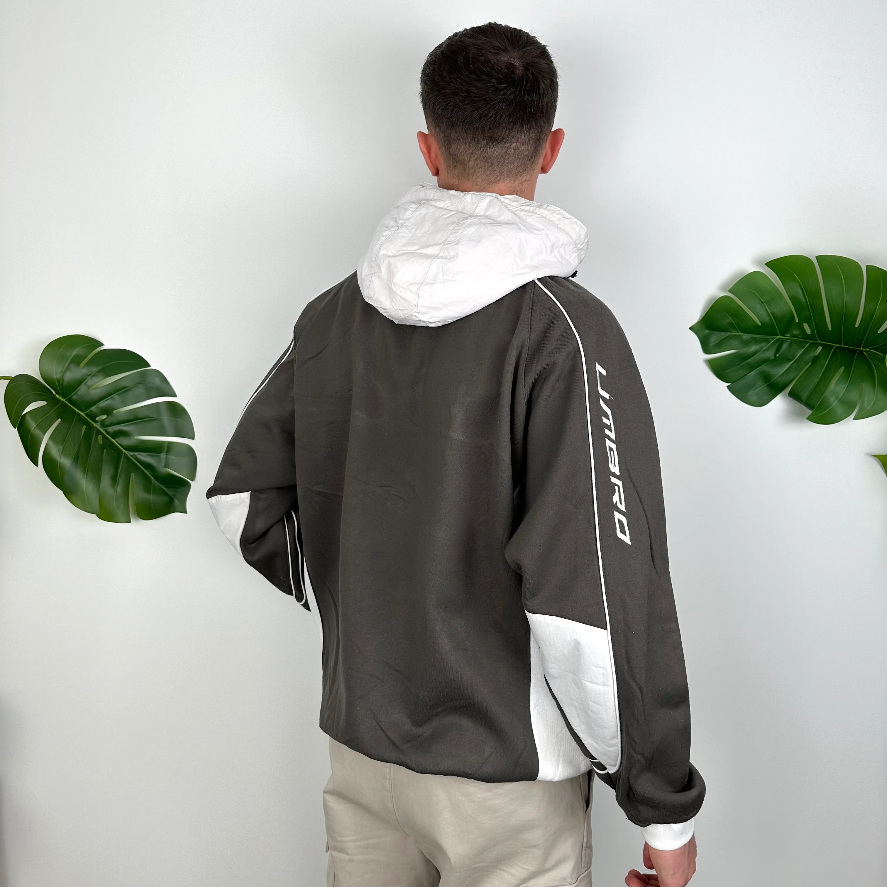 Umbro Grey Embroidered Spell Out Hoodie (XL) - Image 7